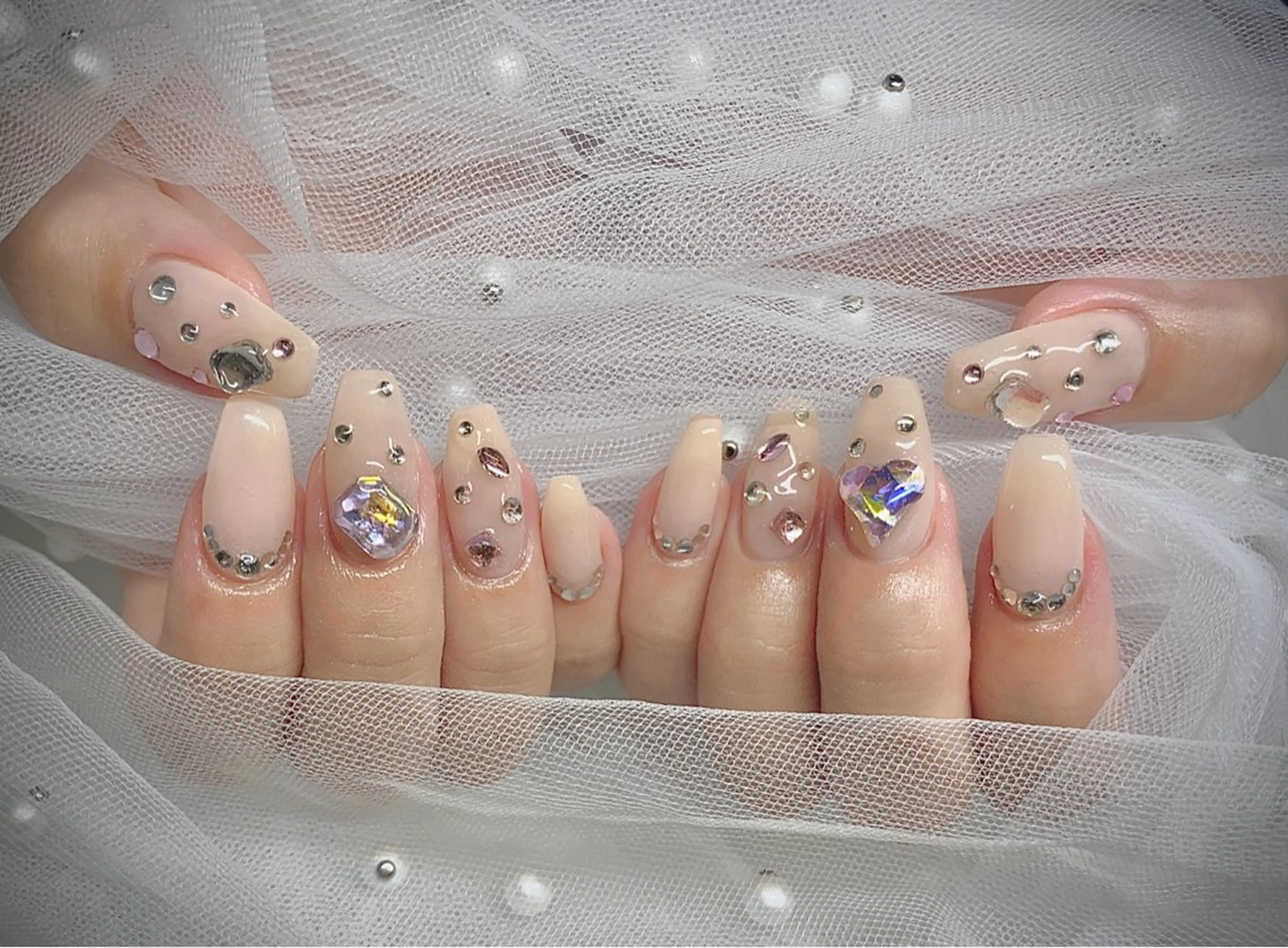 ネイル I-nailロング /ワンホン/キラキラのネイルデザイン