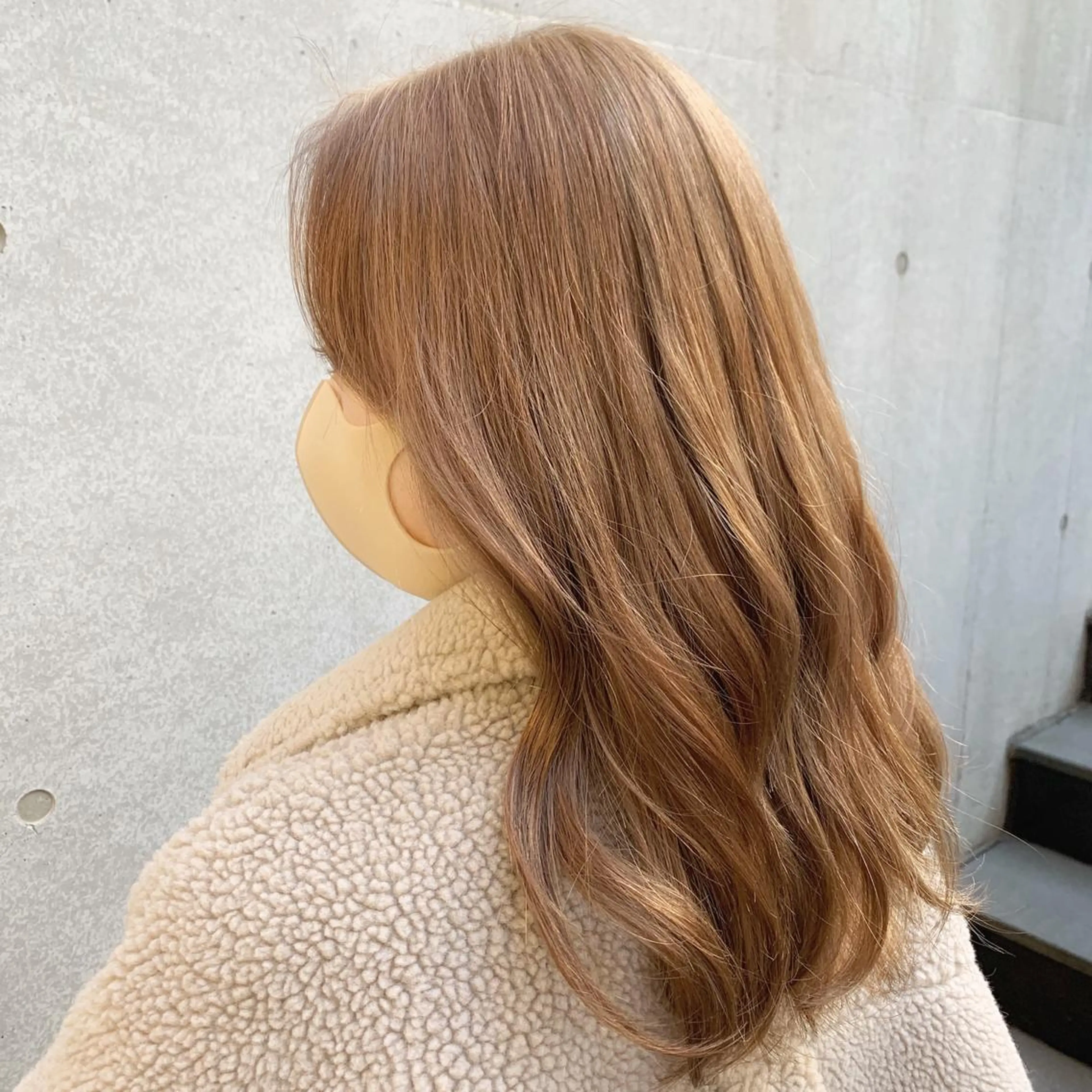 ミディアム カラー ヘアアレンジ ベージュカラー ミルクティーベージュ 🍒暖色✖️レイヤー ／Haruna🍒のヘアスタイル