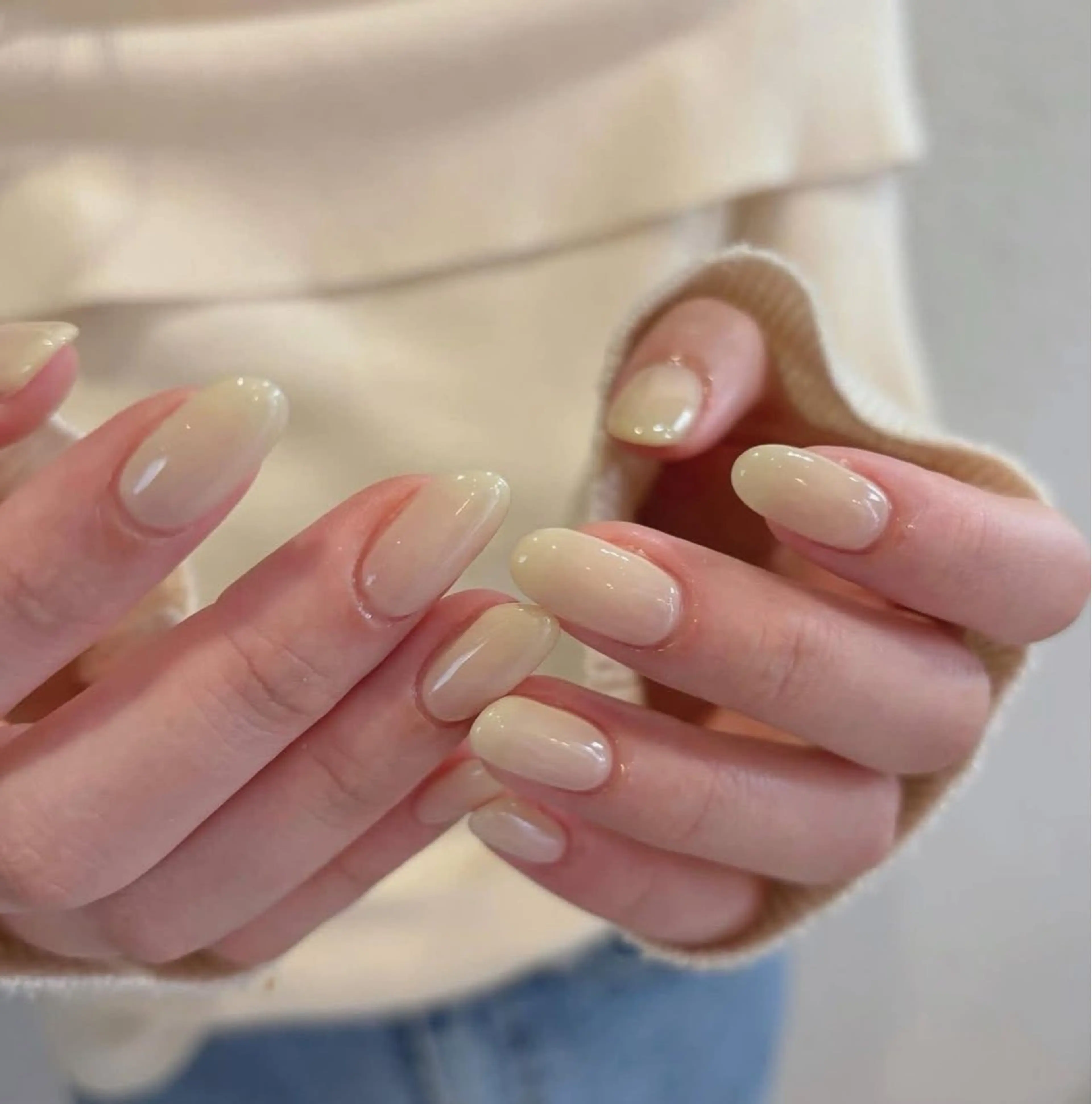 ネイル グラデーション ラメ(グリッター) マグネットネイル ミラーネイル ニュアンスネイル ハンドネイル 波 なみのネイルデザイン