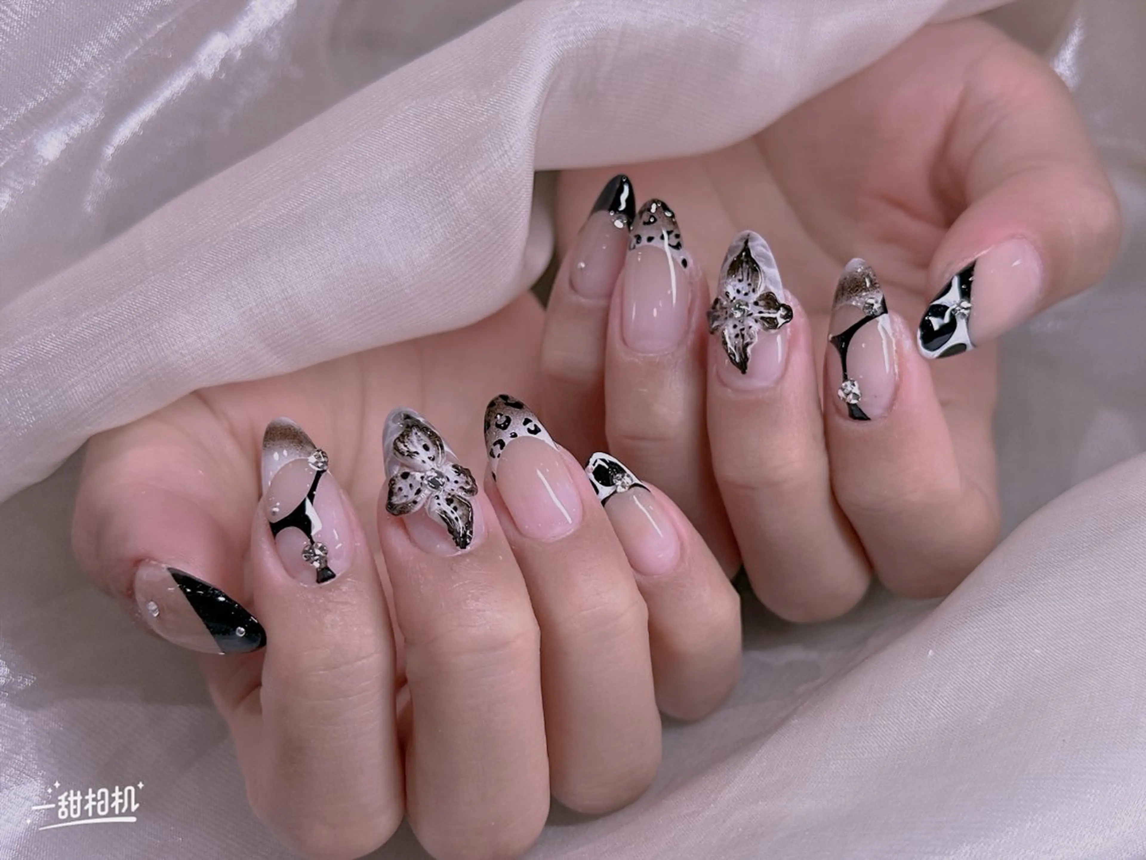 ネイル 美爪パラジェル導入店 Sunnilyのネイルデザイン