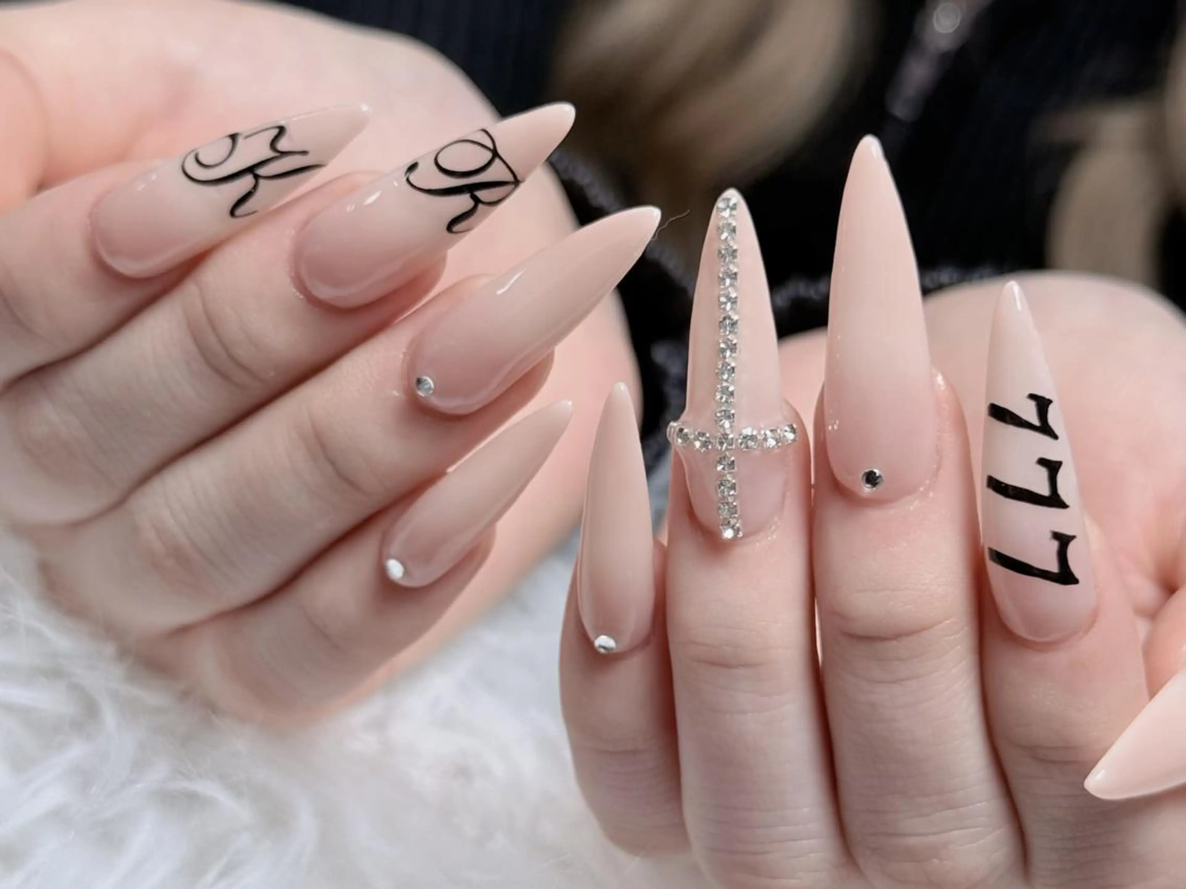 ネイル オーロラネイル 長さ出し フットネイル フレンチネイル ジェルネイル YUNA Belle Nail 池袋のネイルデザイン