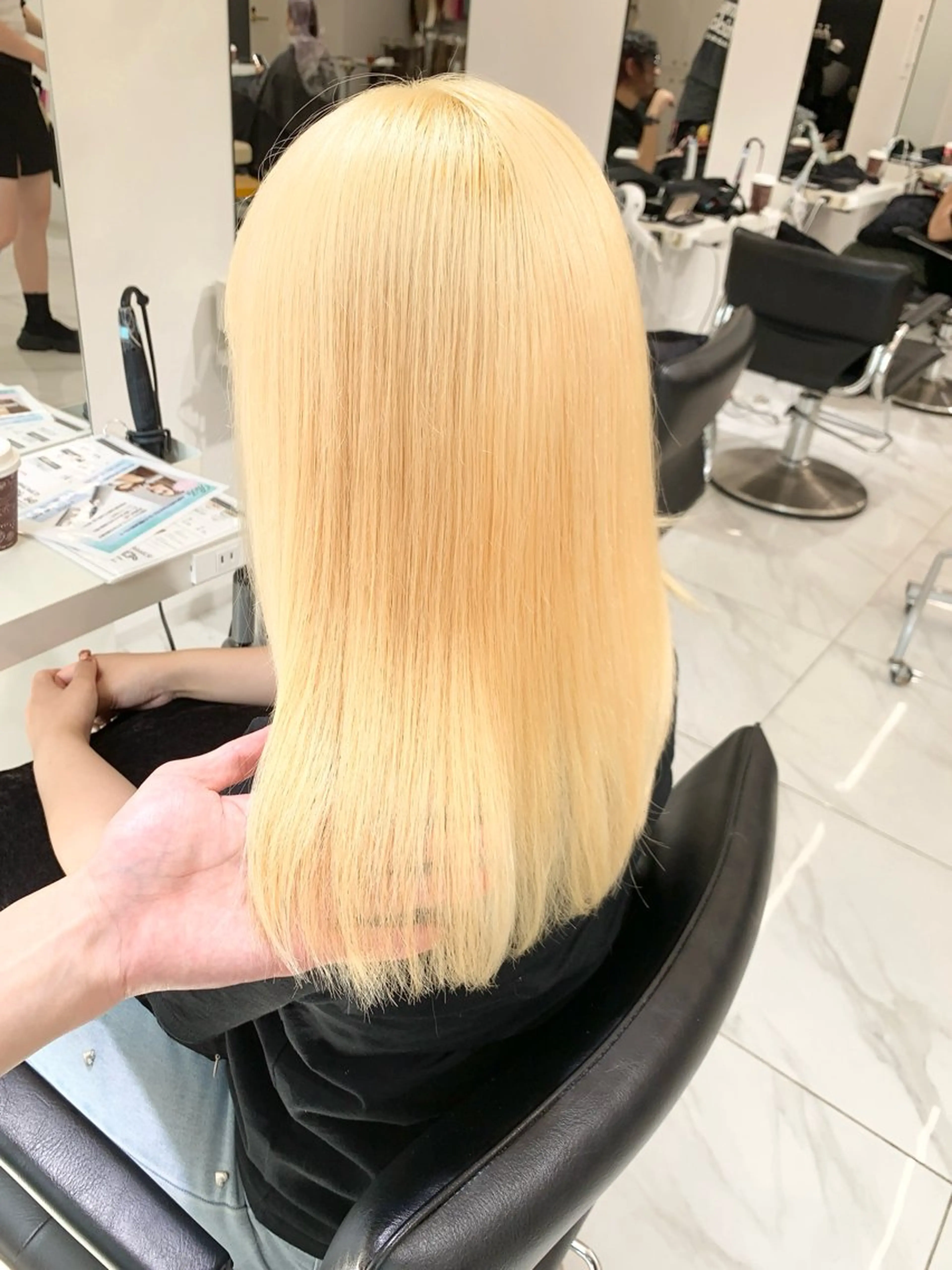 ミディアム カラー 及川 淳哉のヘアスタイル