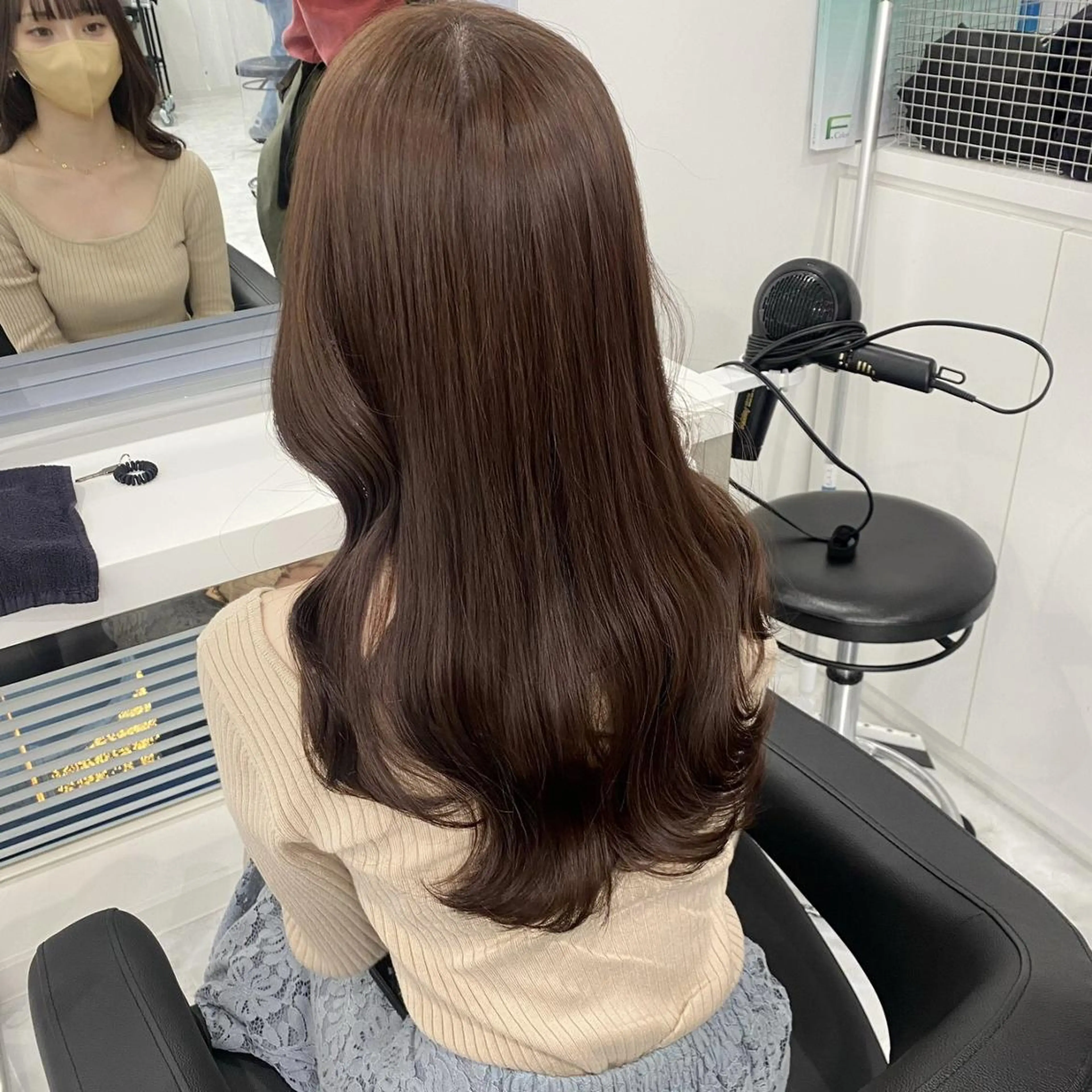 カラー *🪽愛され透明感 🪽ベージュ☕️池袋のヘアスタイル