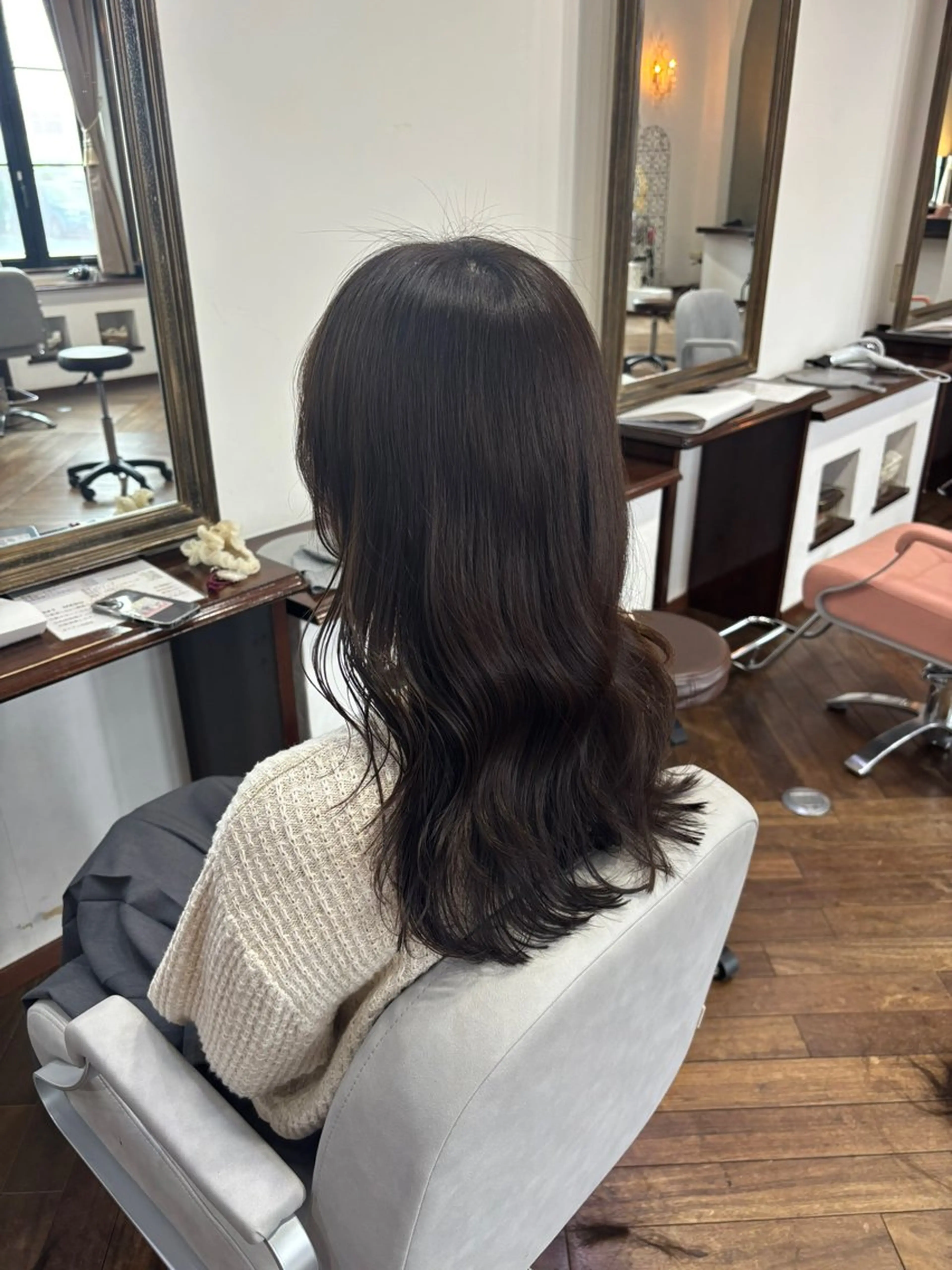 ロング ヘアカラー トリートメント 勝田 沙耶のヘアスタイル