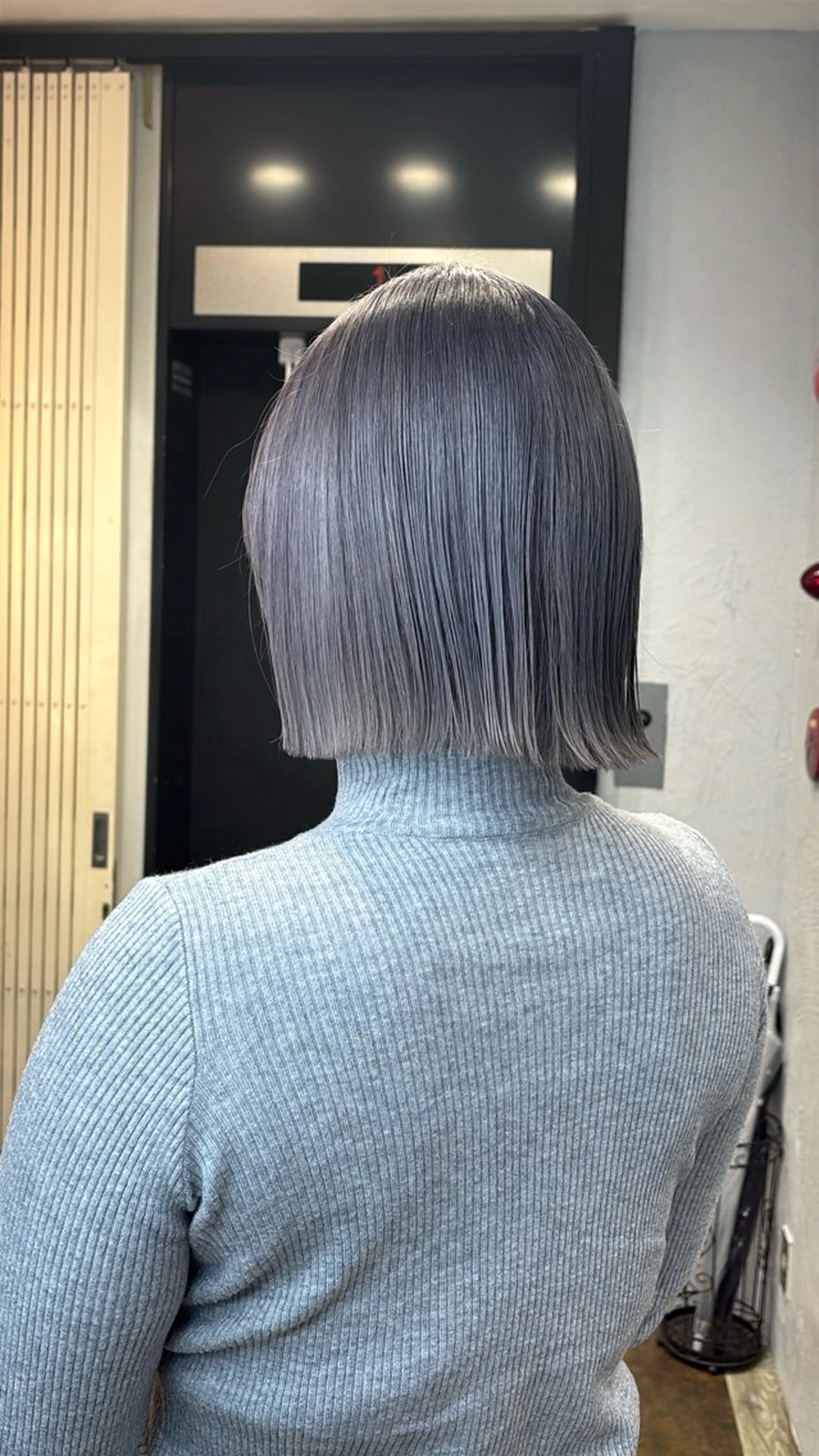 ミディアム ヘアカラー トリートメント 韓国ヘア/ブリーチ無 しWカラー/オリーブのヘアスタイル