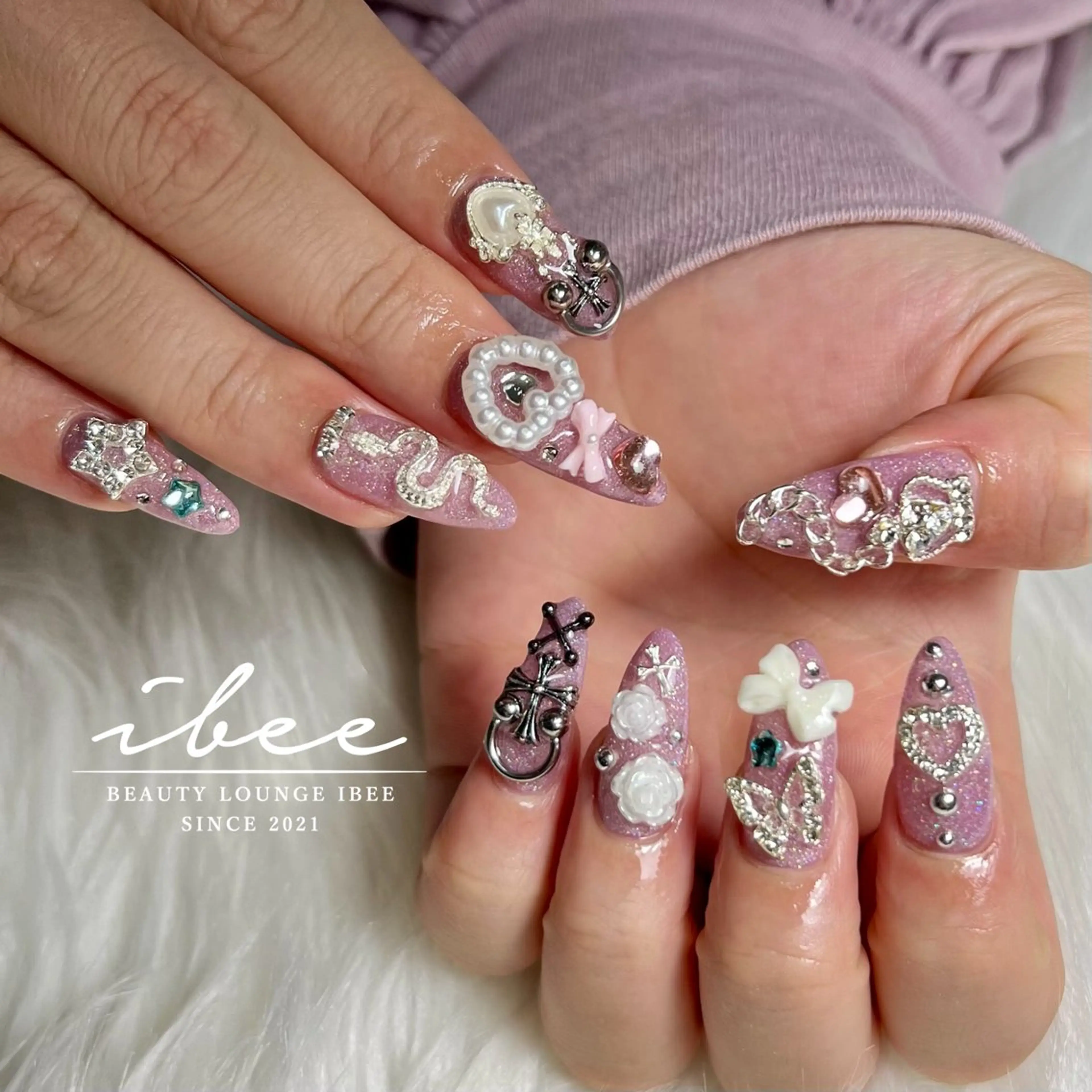 ネイル ibee nail 🤍yumiのネイルデザイン