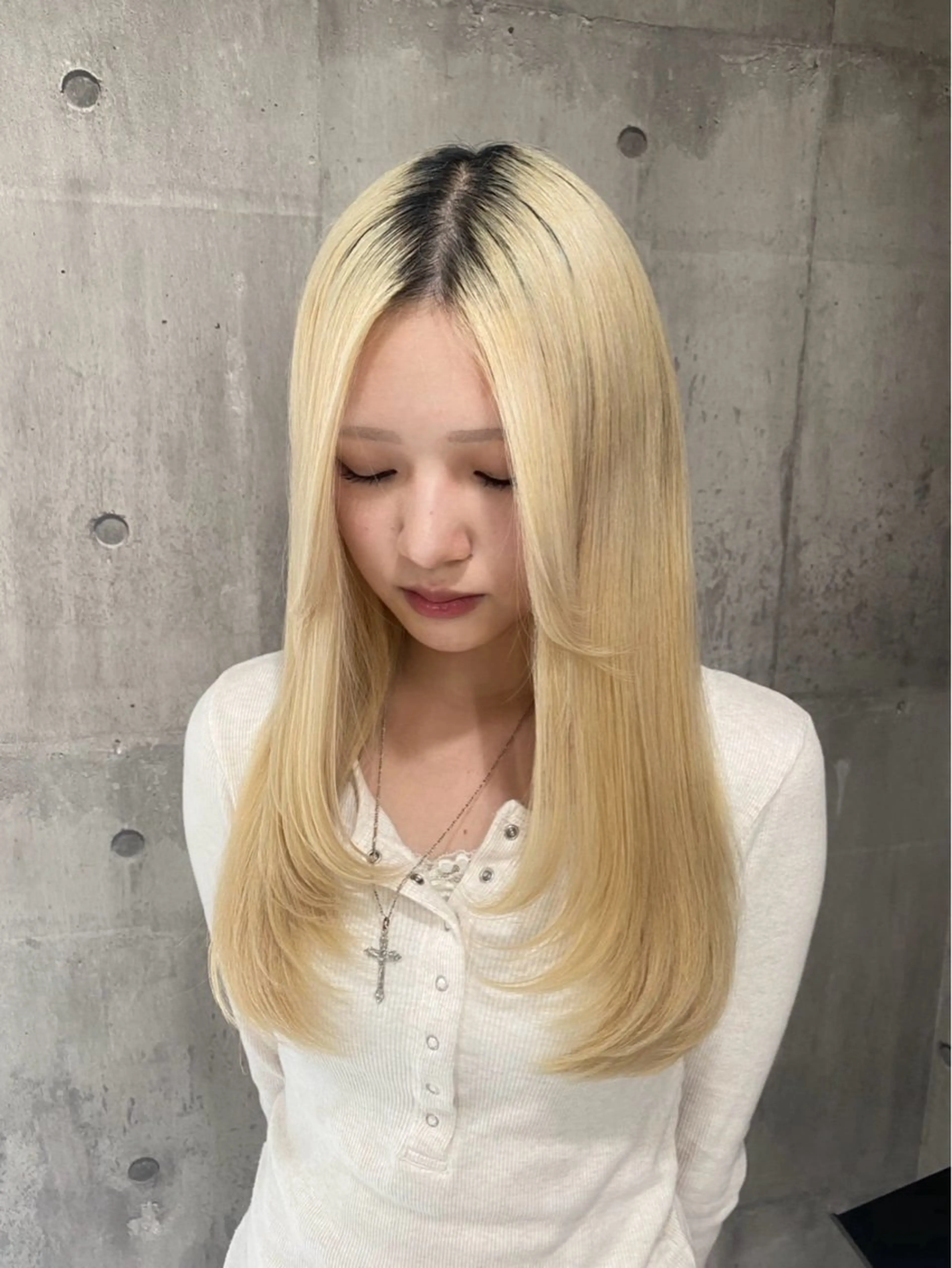ミディアム カラー パーマ ヘアアレンジ メンズ キッズ カット トリートメント レイヤー×ハイトーン / mihana🪐のヘアスタイル