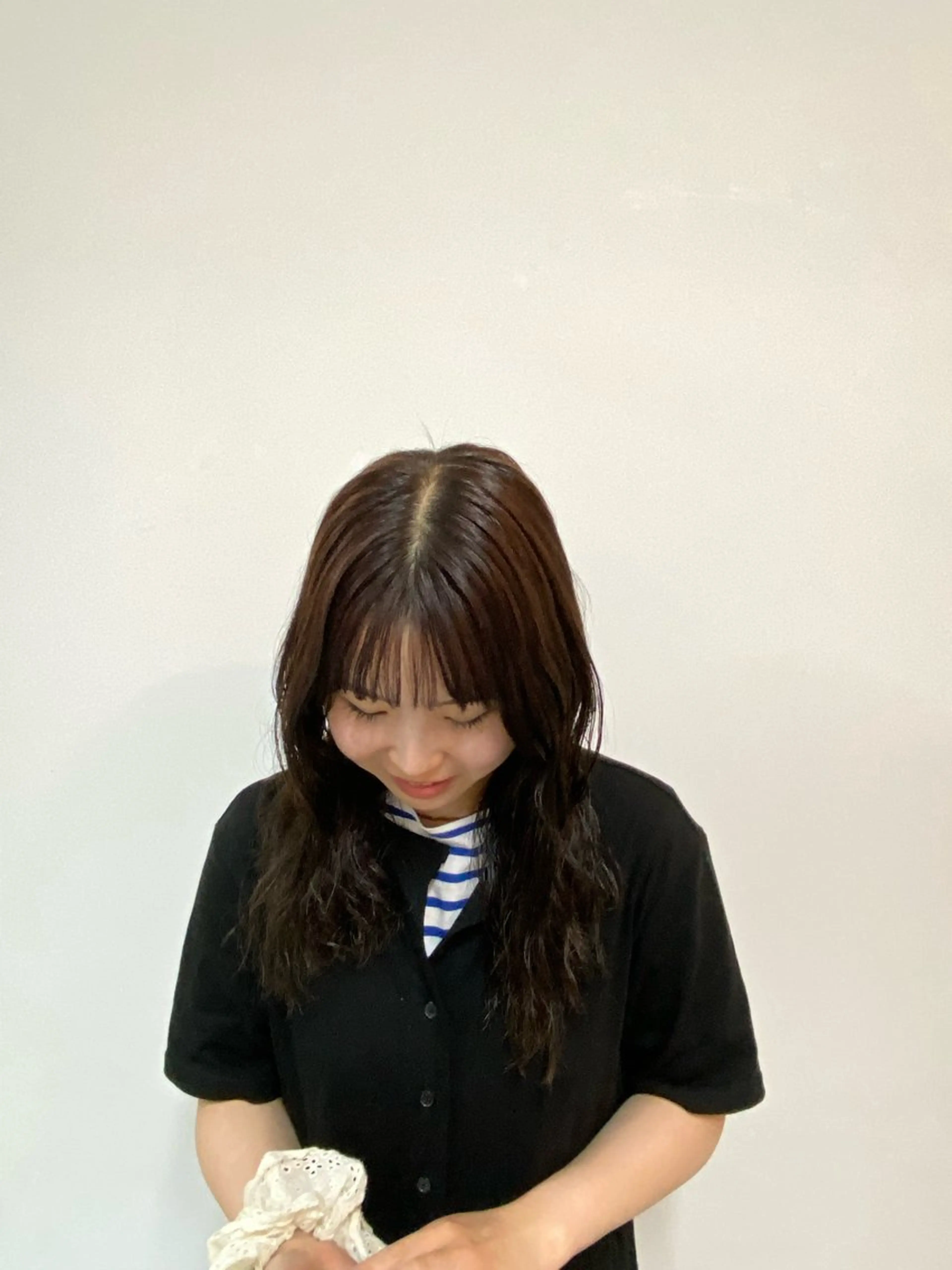 セミロング カラー 透明感カラー nishika yume🍐🌿のヘアスタイル