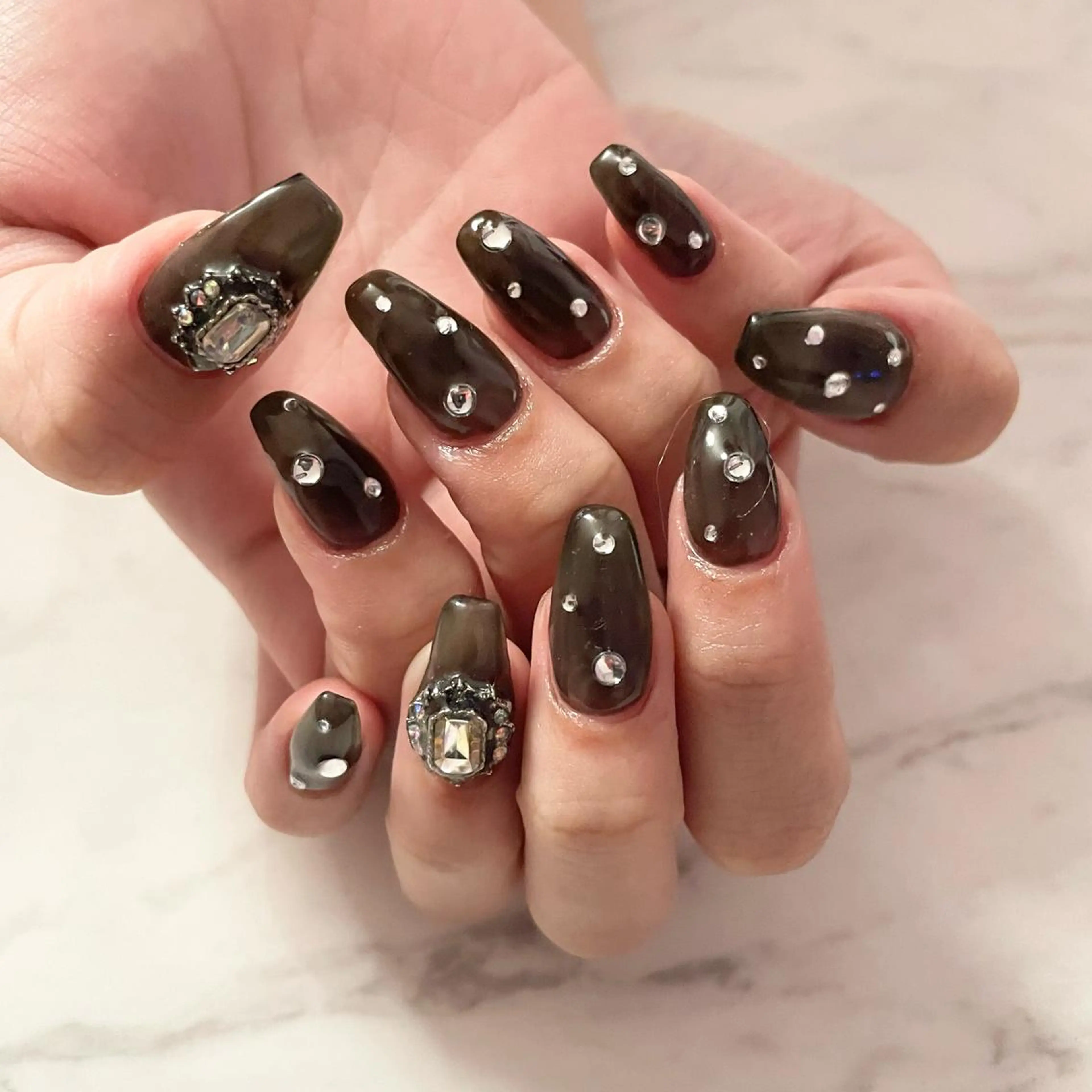 ネイル ドライヘッドスパ 名古屋駅徒歩5分のエステ・リラクイメージ