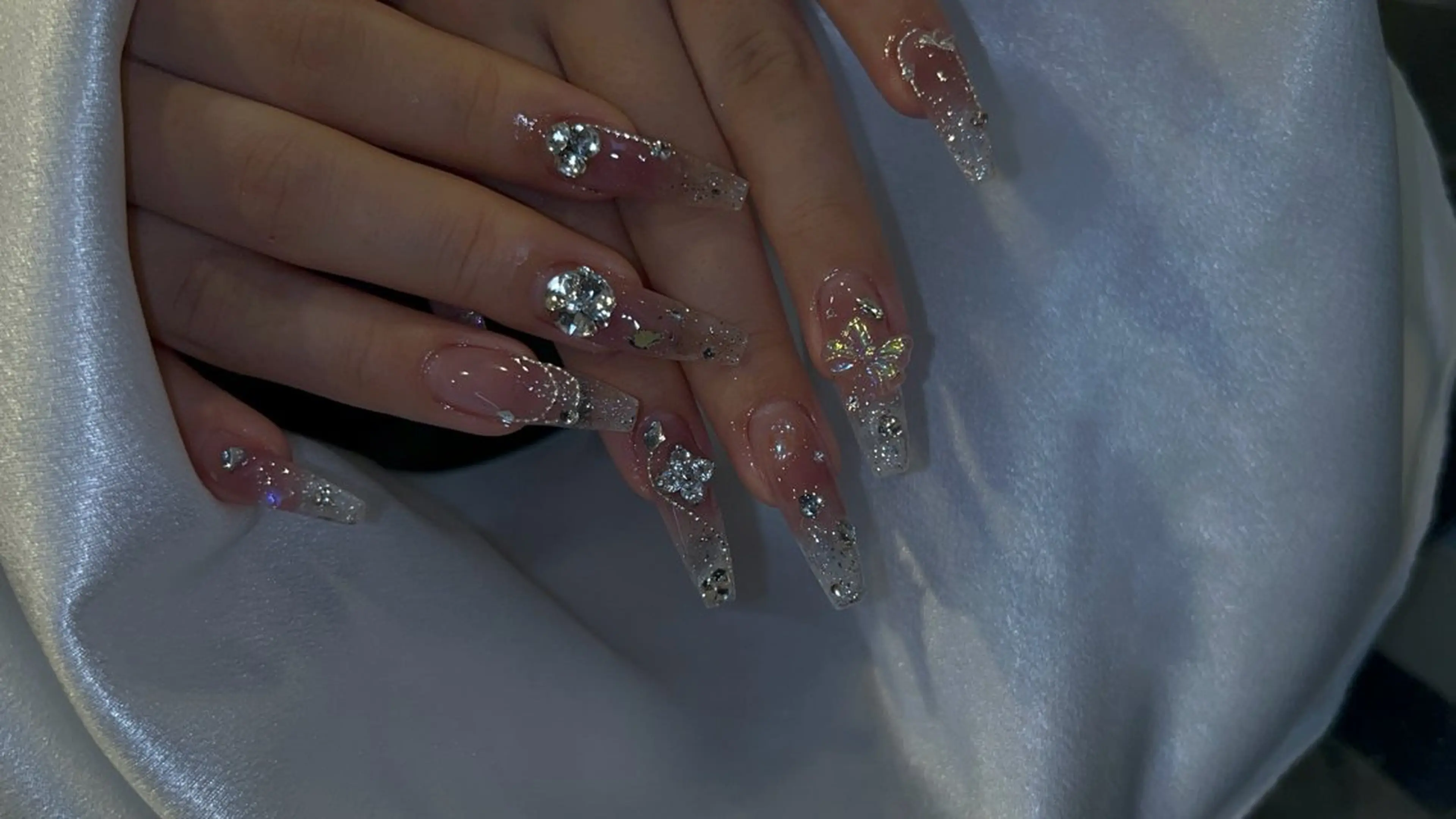 ネイル RE:REY所属・RE REYのネイルデザイン