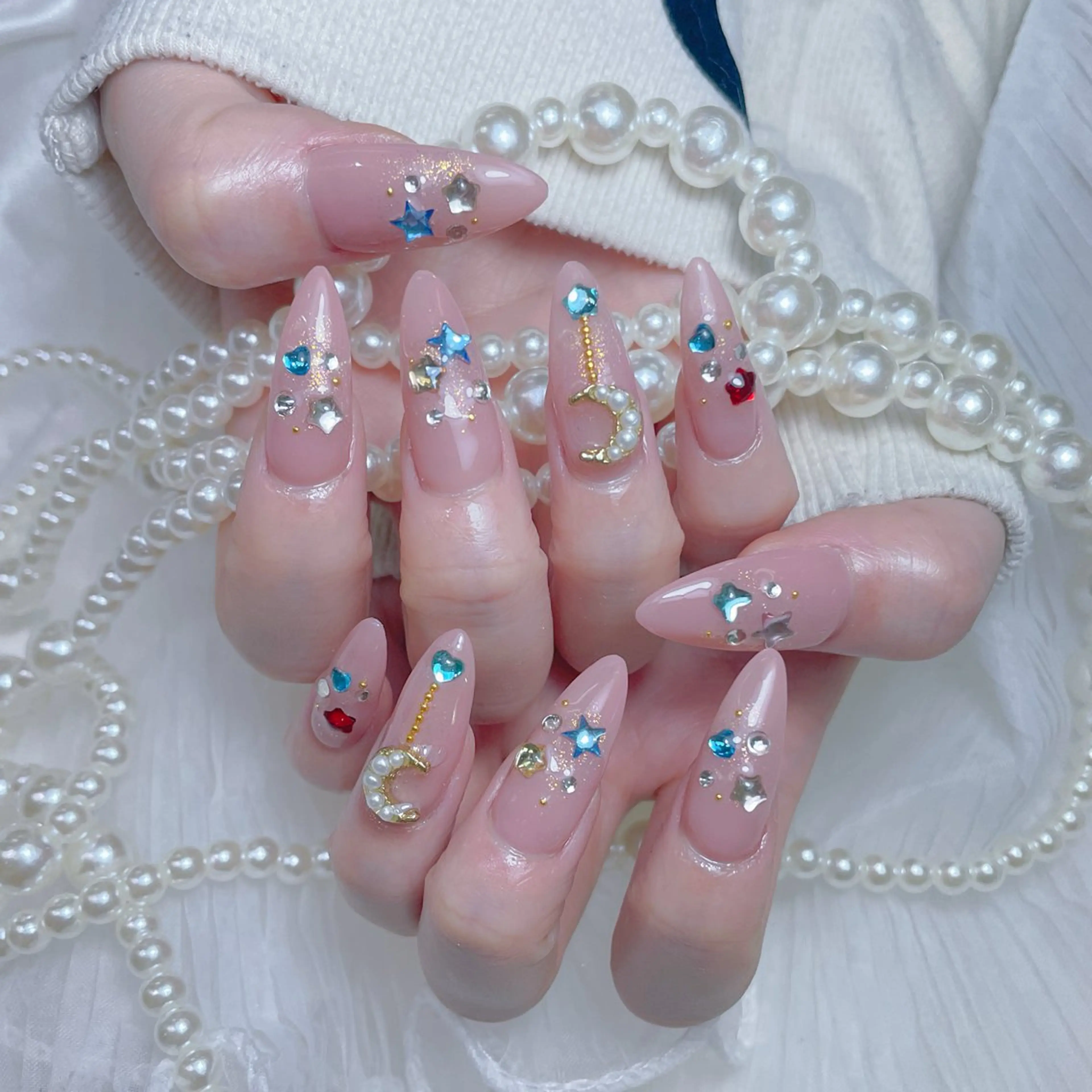 ネイル クリアネイル ハート キラキラネイル 韓国ネイル マグネットネイル ハンドネイル princess スカルプ専門店のネイルデザイン