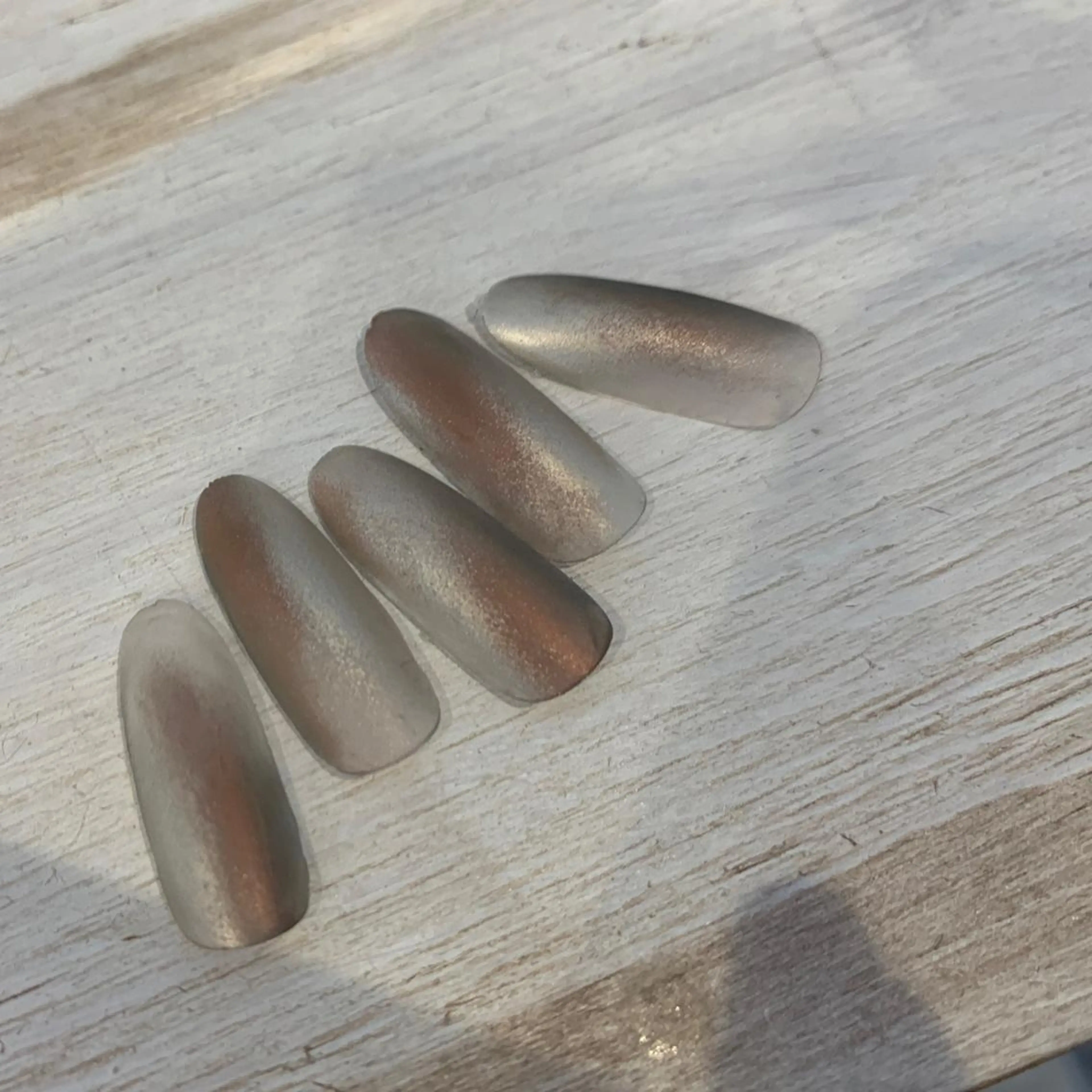 ネイル ヤマダ サクラのヘアスタイル