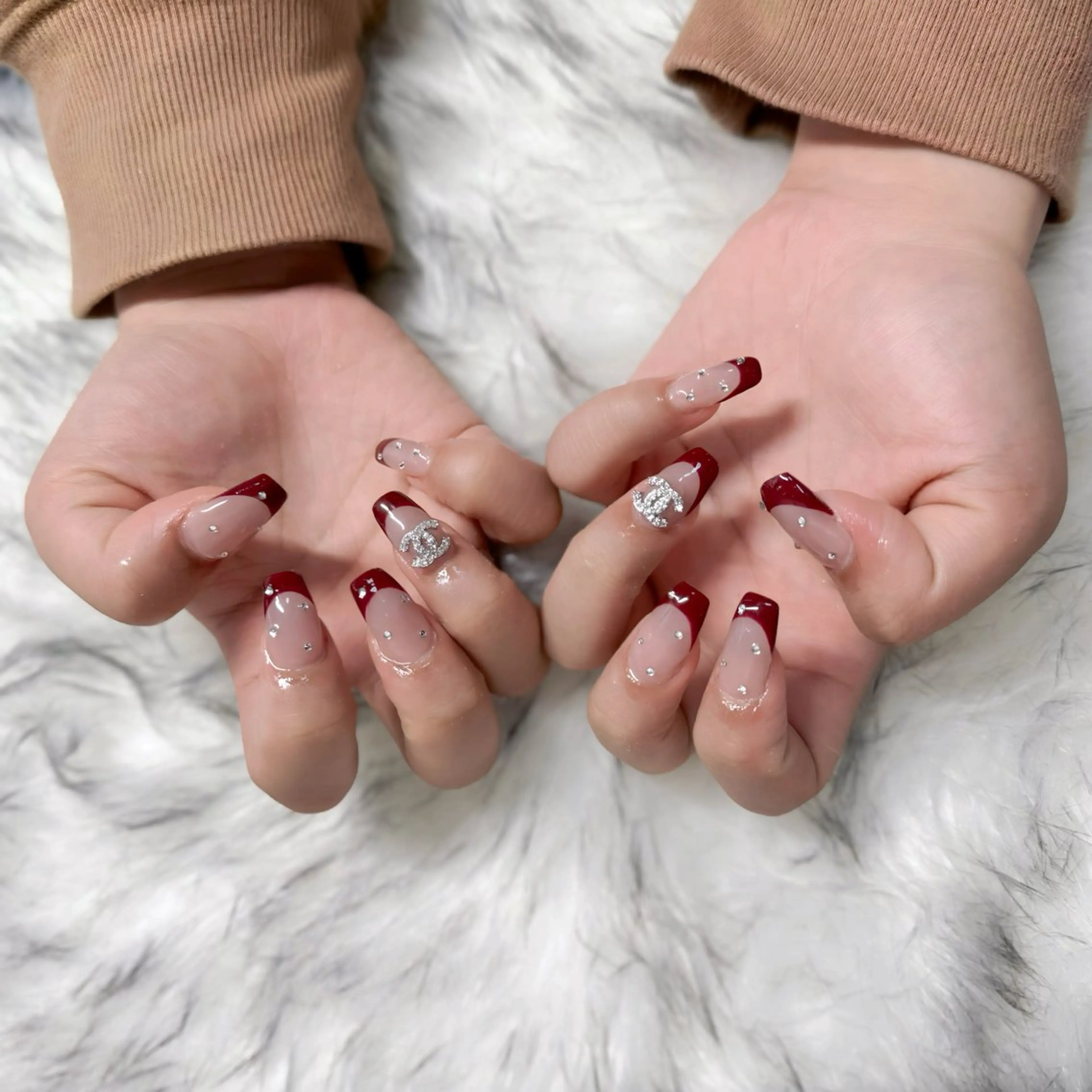 ロング ハンドネイル mao .のネイルデザイン