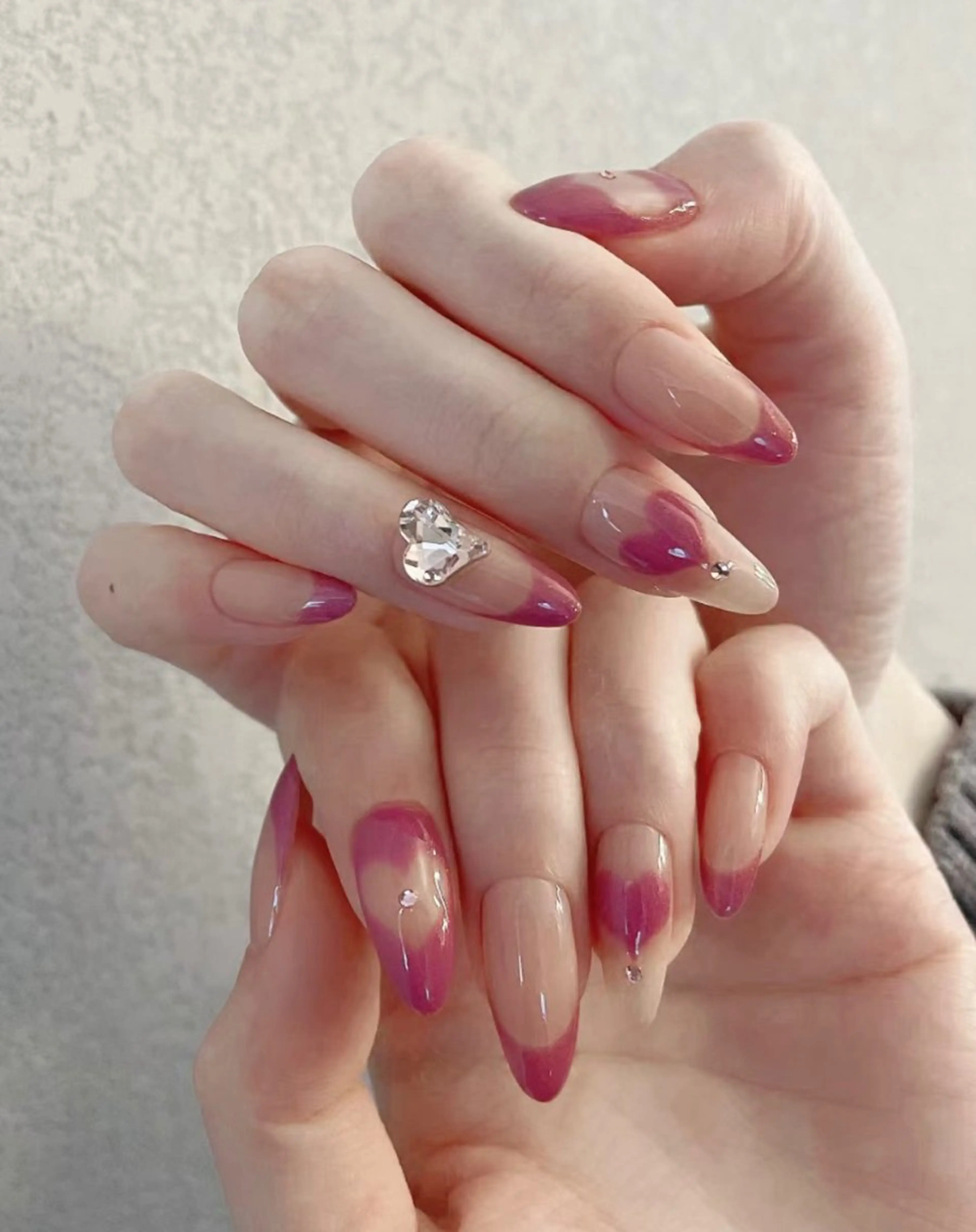 ネイル 💅E•U•B NAIL🌹所属・横浜市中区曙町 ネイルE·U·Bのネイルデザイン