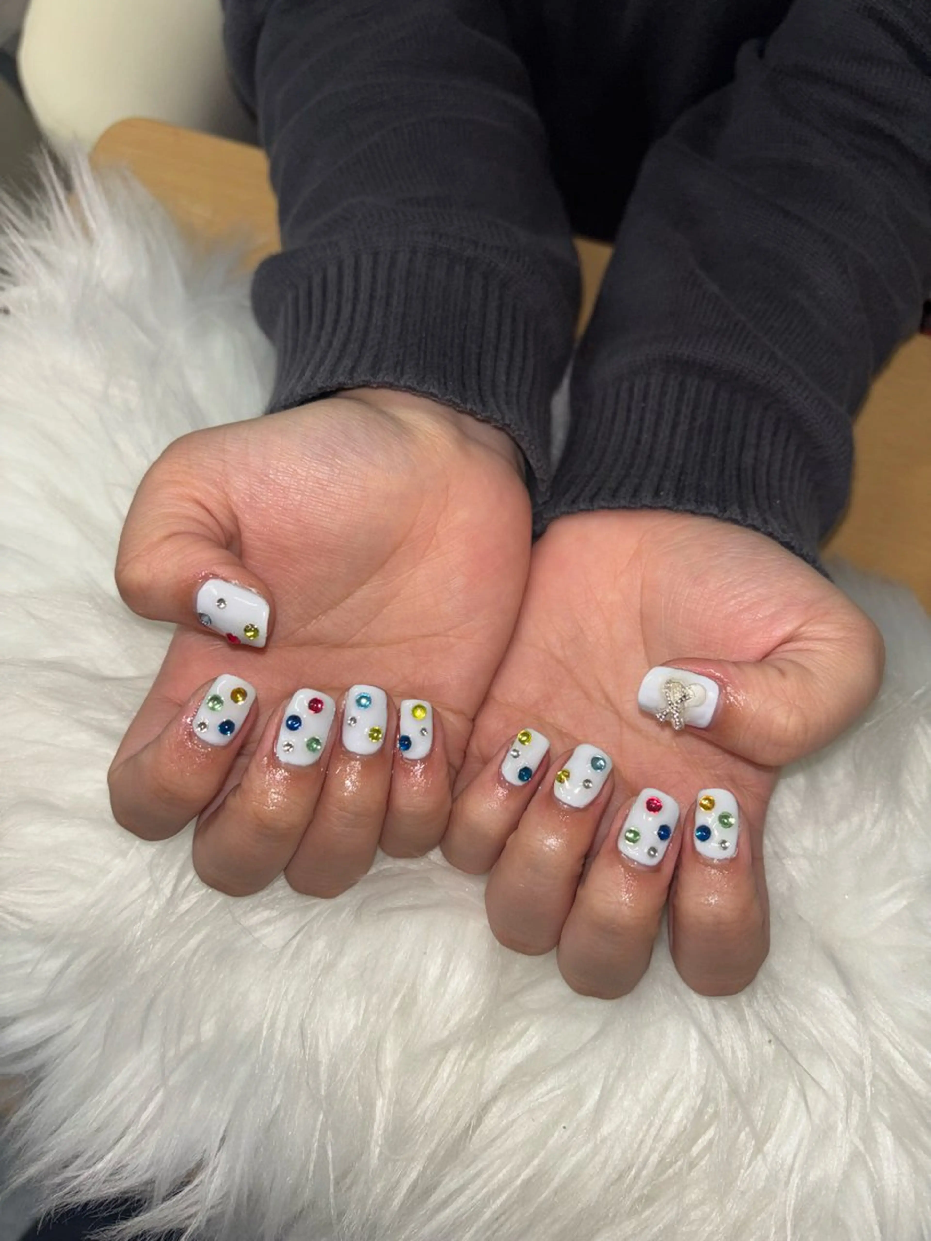 ネイル 佐藤　Roveil 勾当台公園駅徒歩5分のネイルデザイン