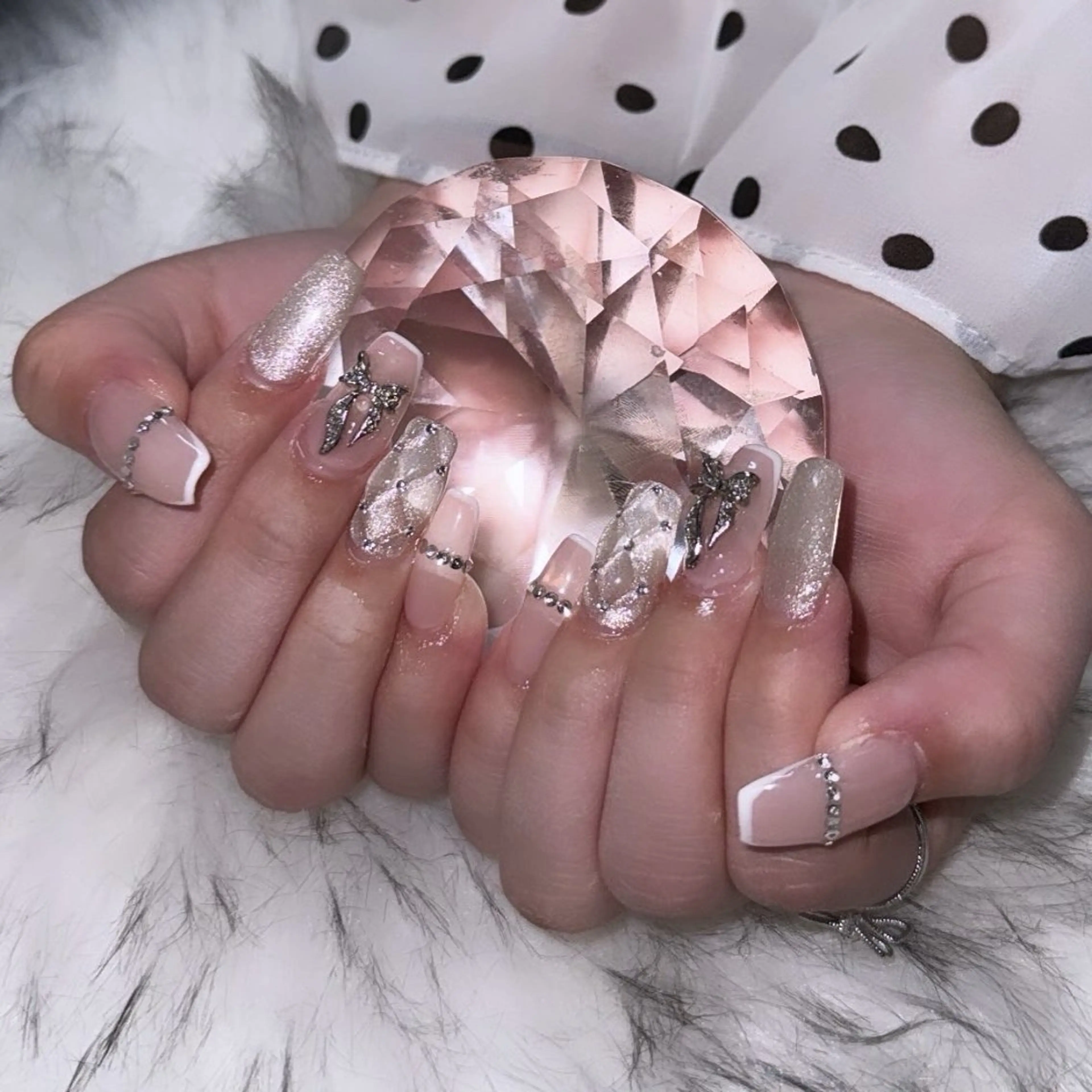 ロング ハンドネイル mao .のネイルデザイン