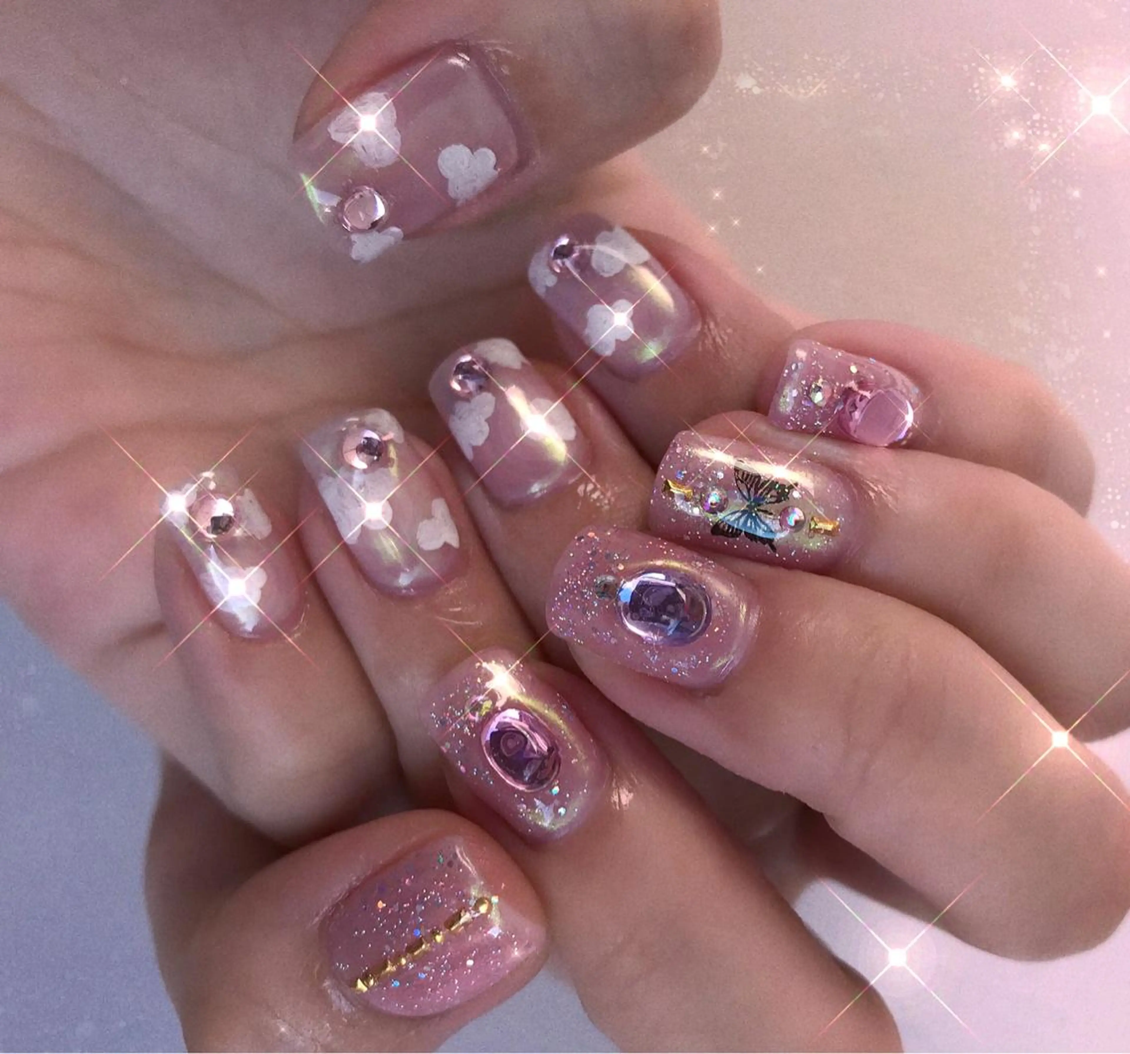 ネイル オーロラネイル MODA NAIL &LASHのマツエク・マツパデザイン