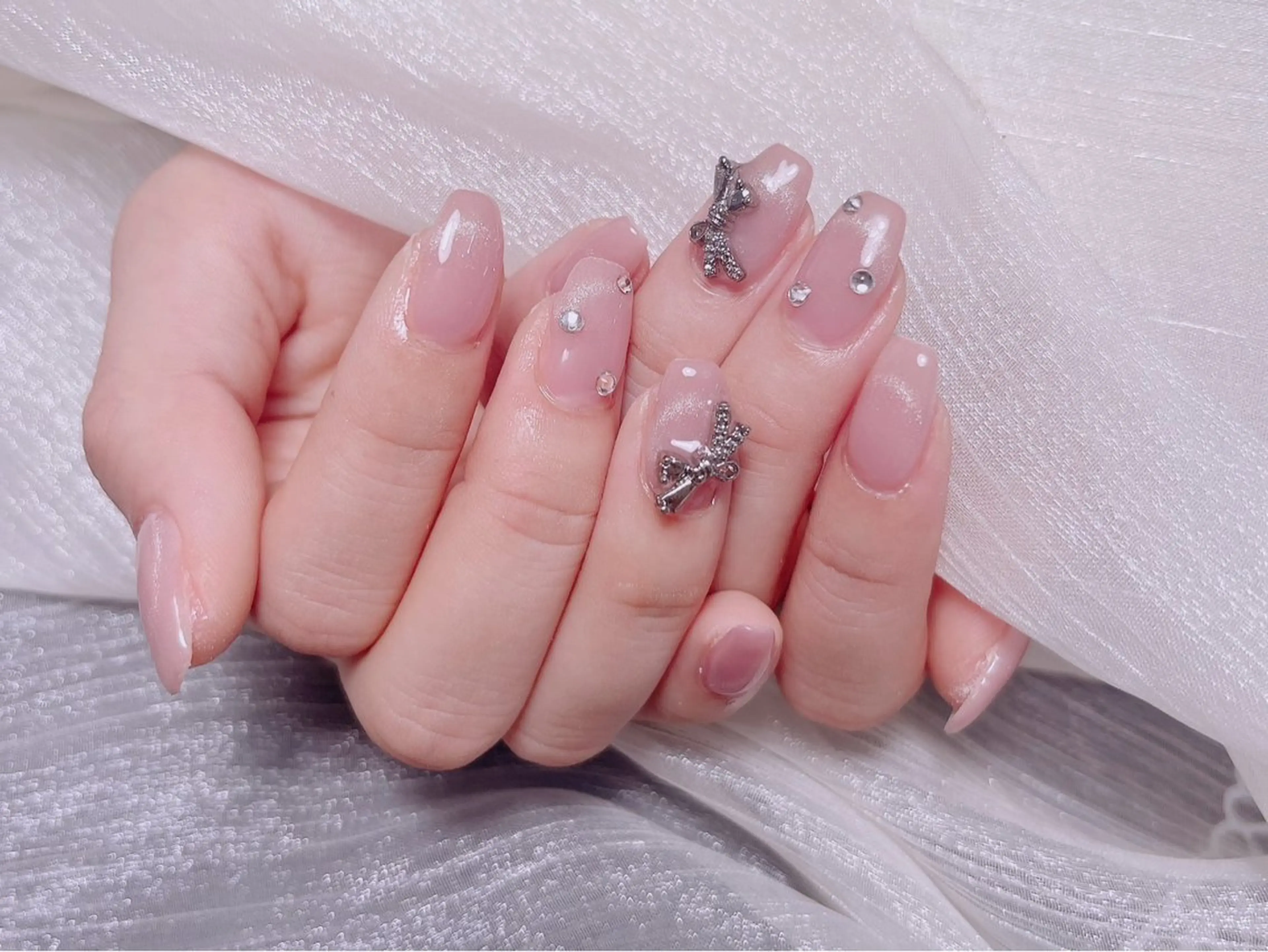 ネイル ハンドネイル ネイルサロン KARIのネイルデザイン