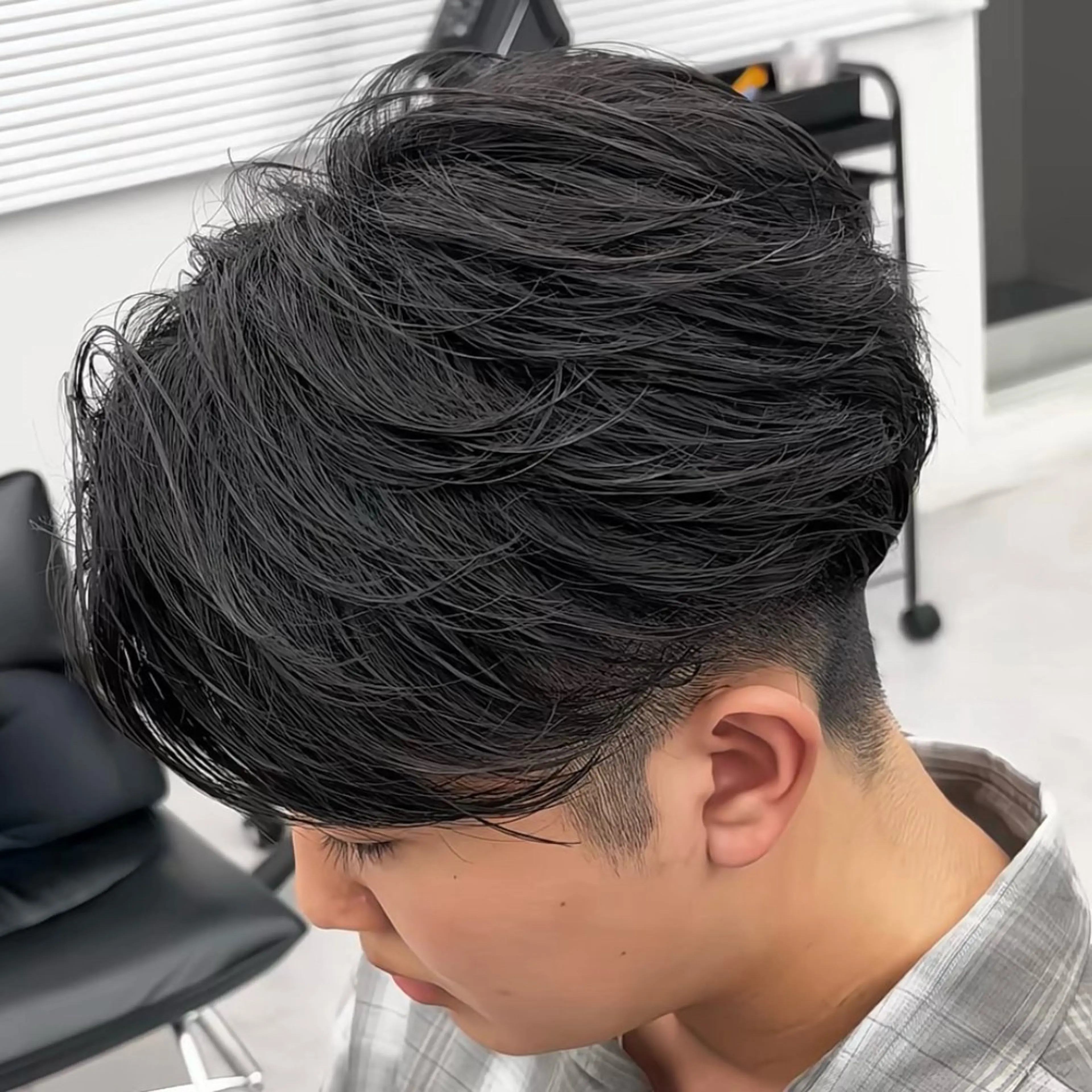 パーマ メンズ カット パーマ ヘアセット 💋ホワイトメッシュ /パーマ/メンズ💋のヘアスタイル