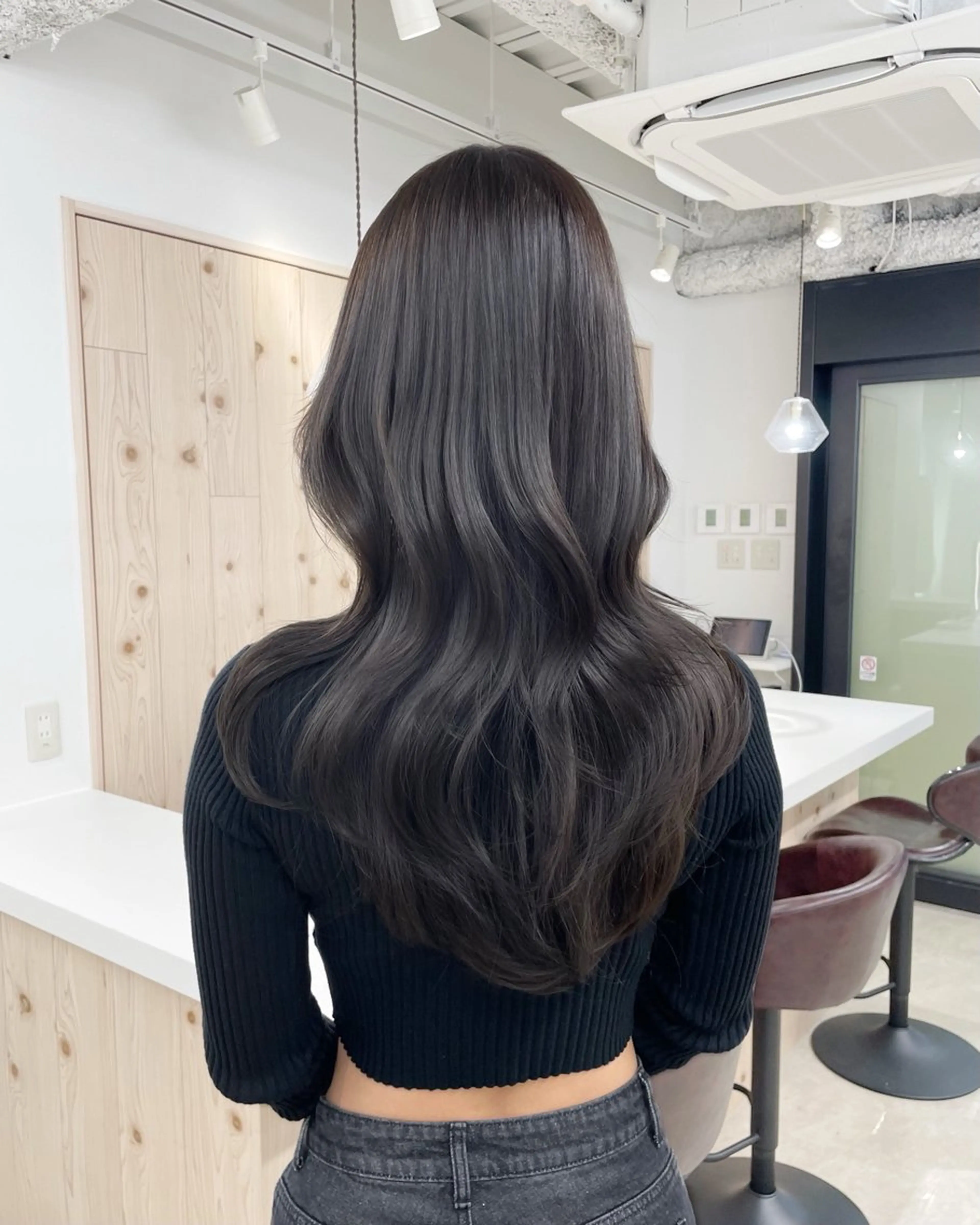 ロング カラー カット ヘアカラー トリートメント ヘアセット 新宿/韓国ヘア/ 髪質改善ストレートのヘアスタイル