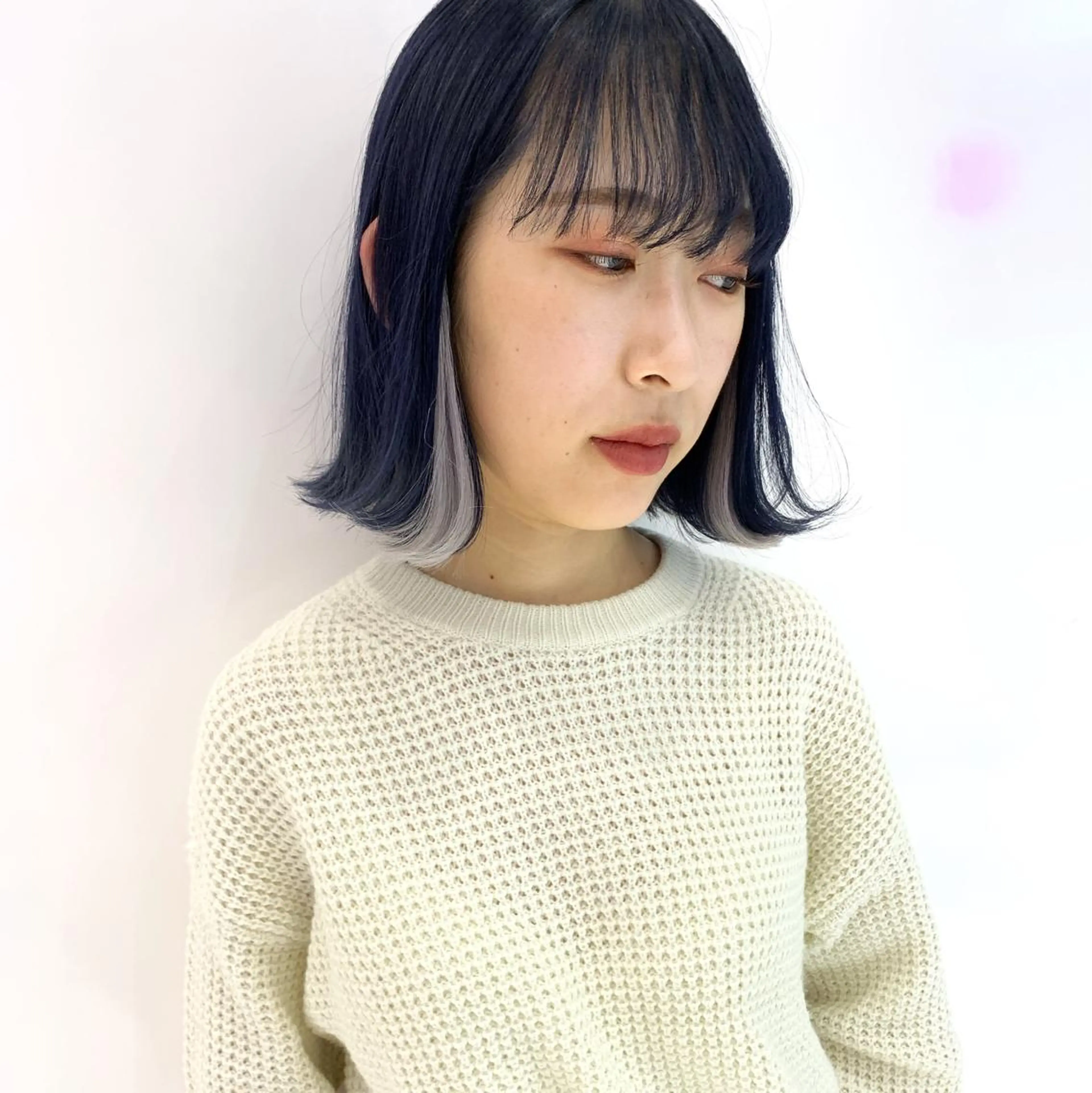 ミディアム カラー レイヤー/ブリーチ HIKARU ♡のヘアスタイル