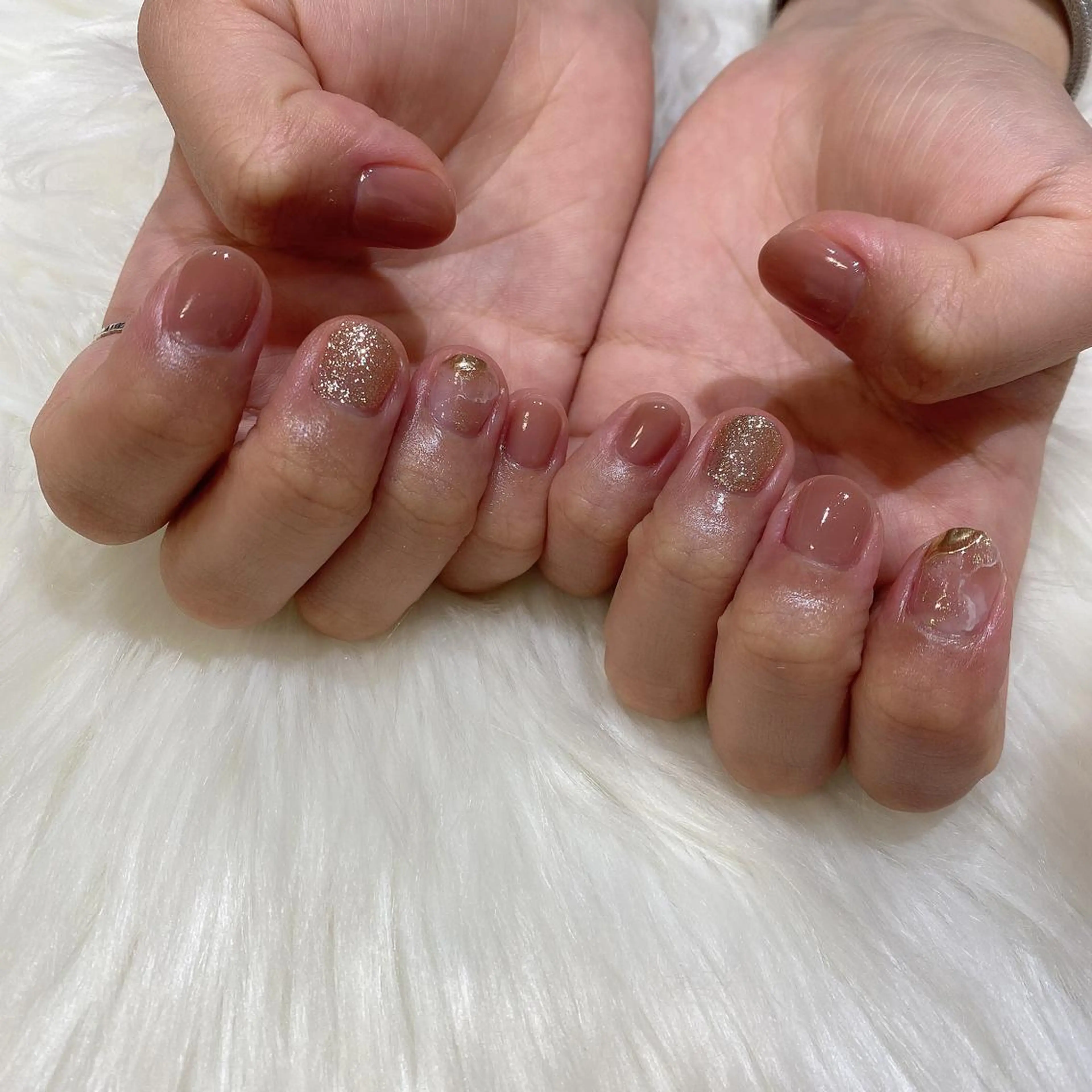 ネイル ハンドネイル 西岡 杏のネイルデザイン