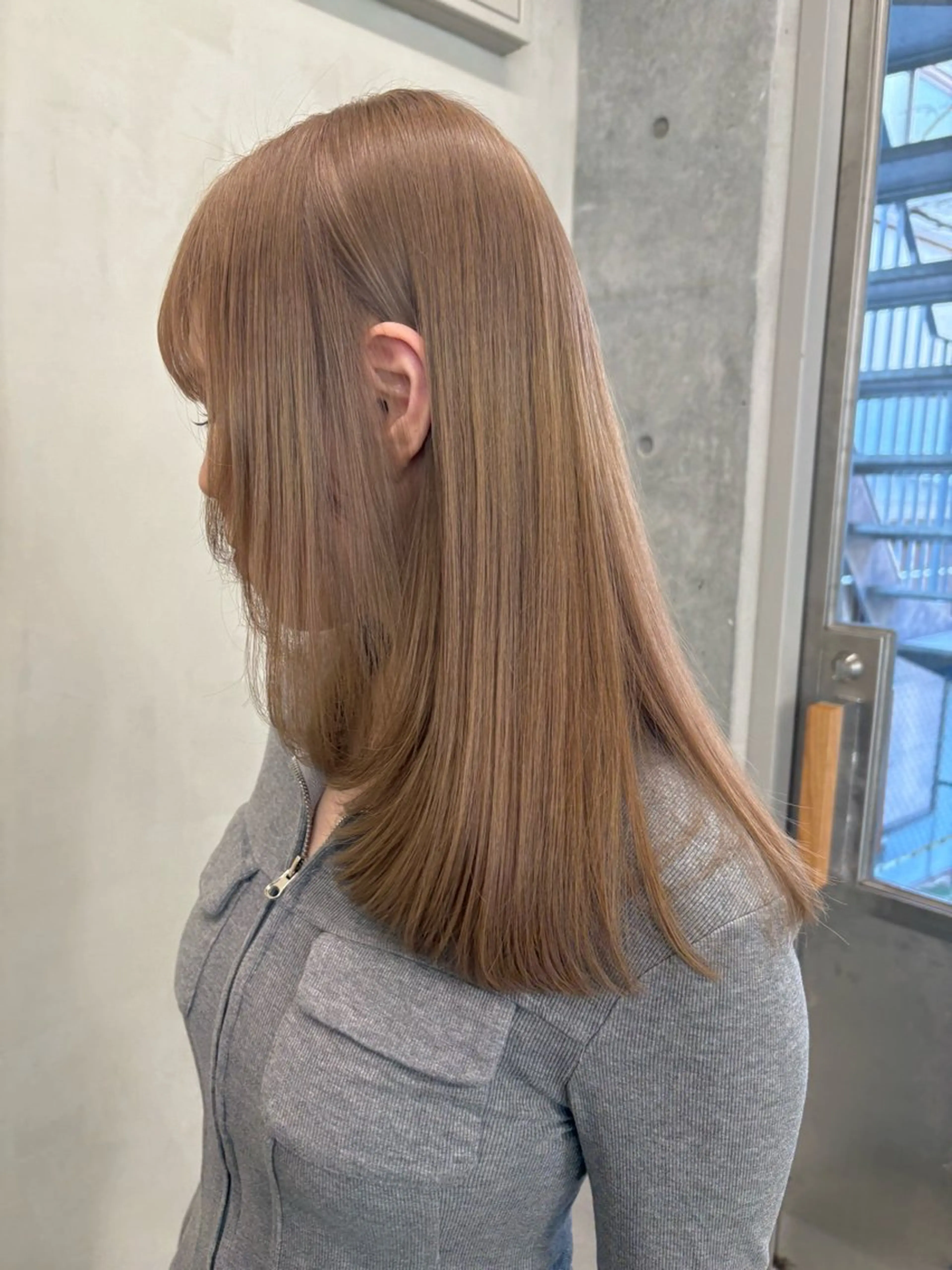 セミロング カラー レイヤー/柔色 カラー/SAkiのヘアスタイル