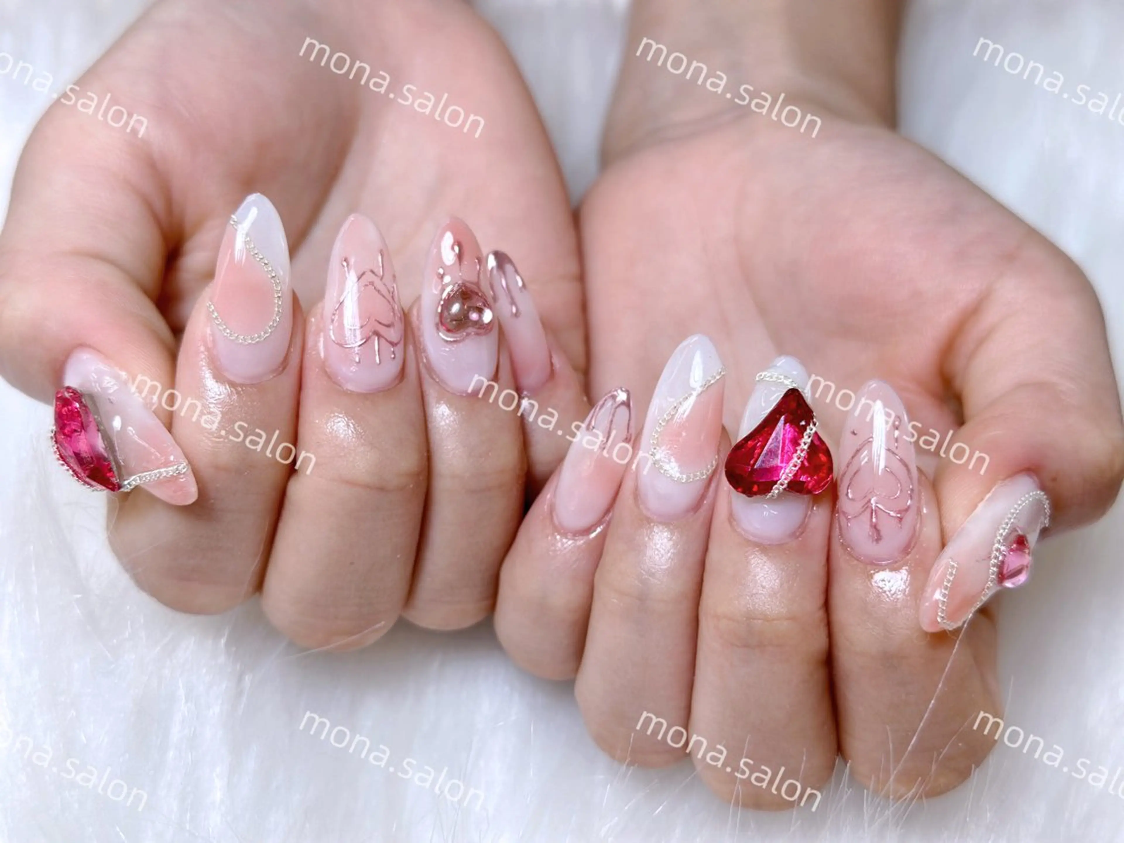 ネイル ハンドネイル Mona【パラジェル ・長さ出し専門店】のネイルデザイン