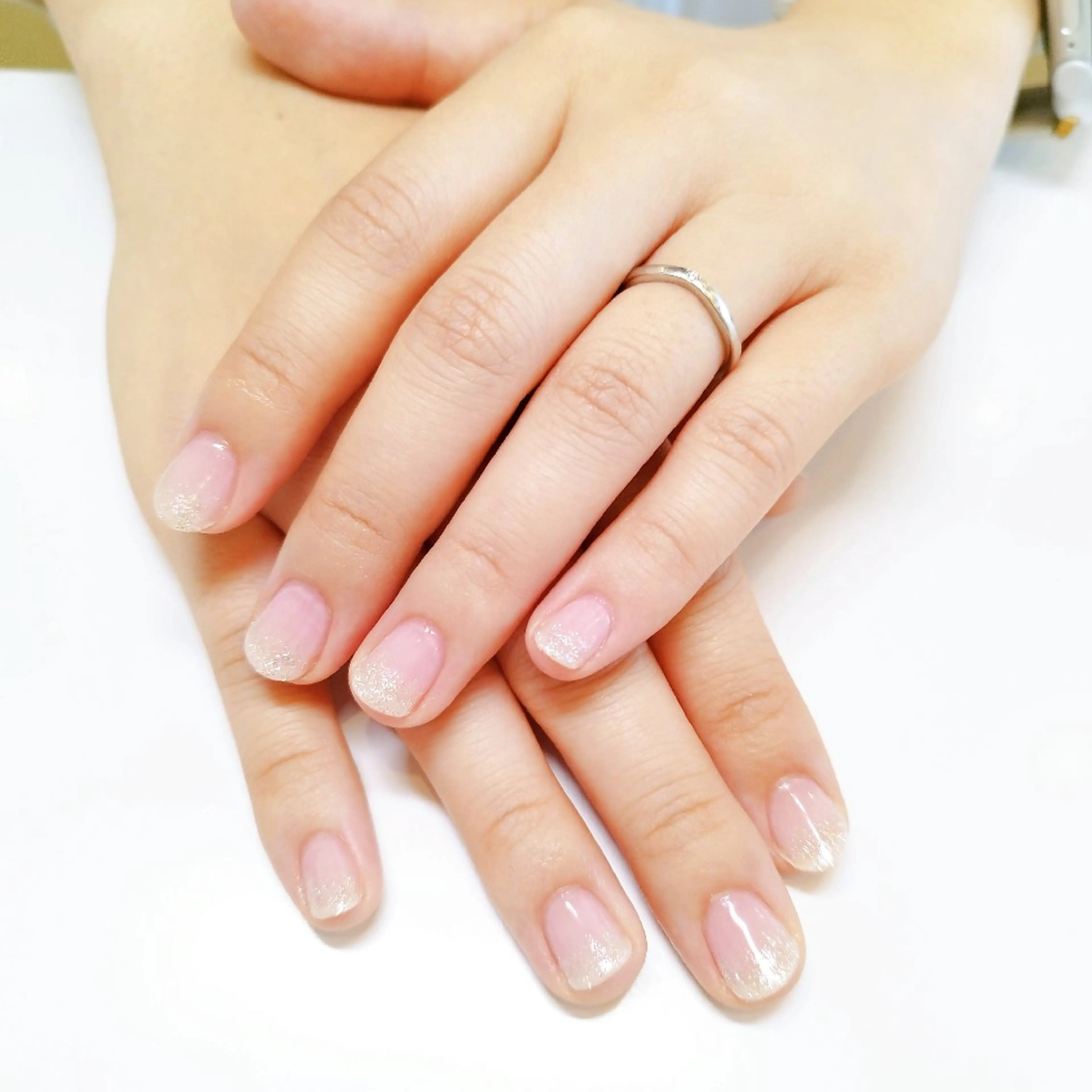 ネイル クリアネイル ラメ(グリッター) ピンク シルバー YOCO ネイルのネイルデザイン