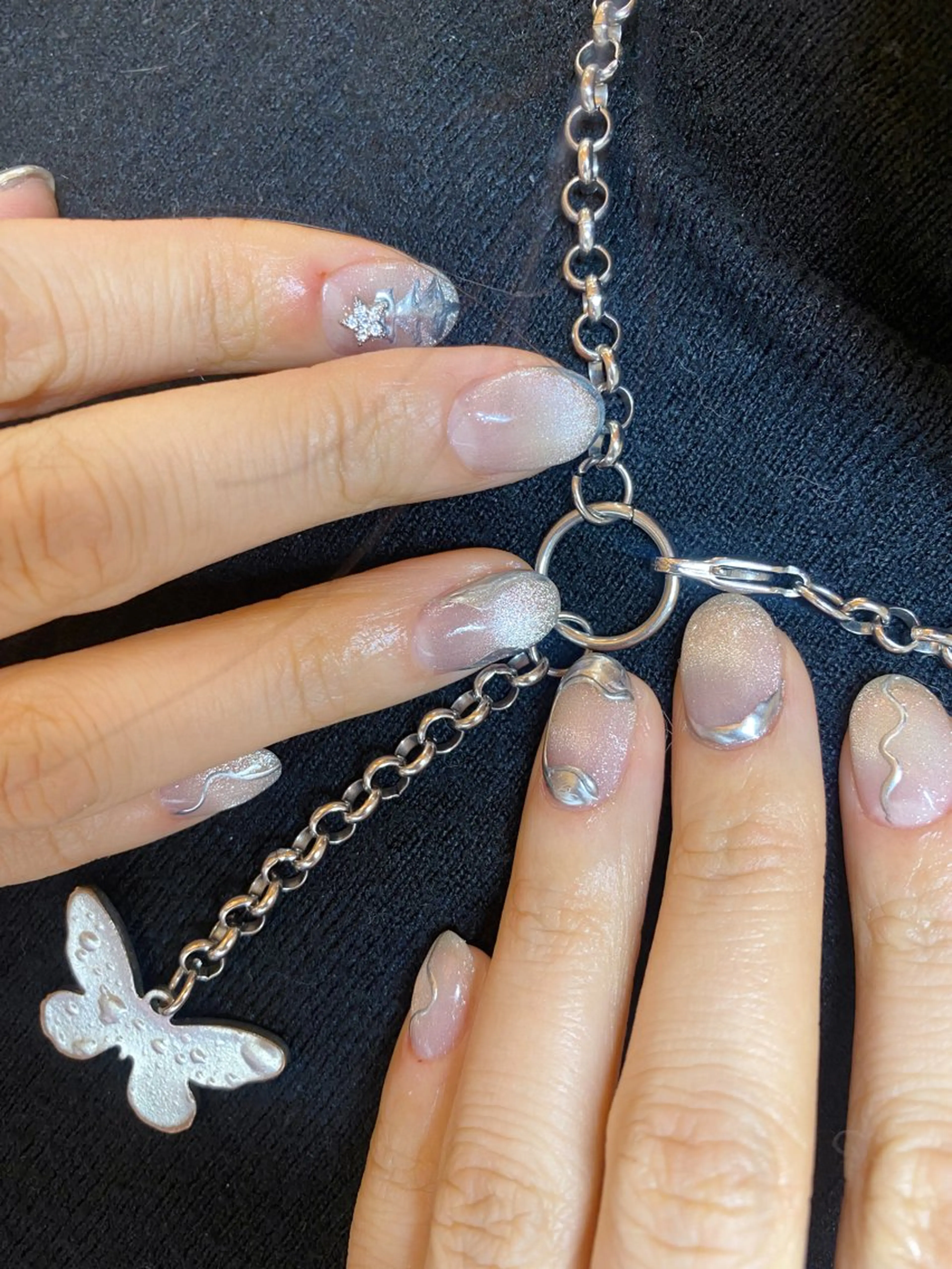 ネイル LEDアイラッシュ ∩_∩アオイのマツエク・マツパデザイン