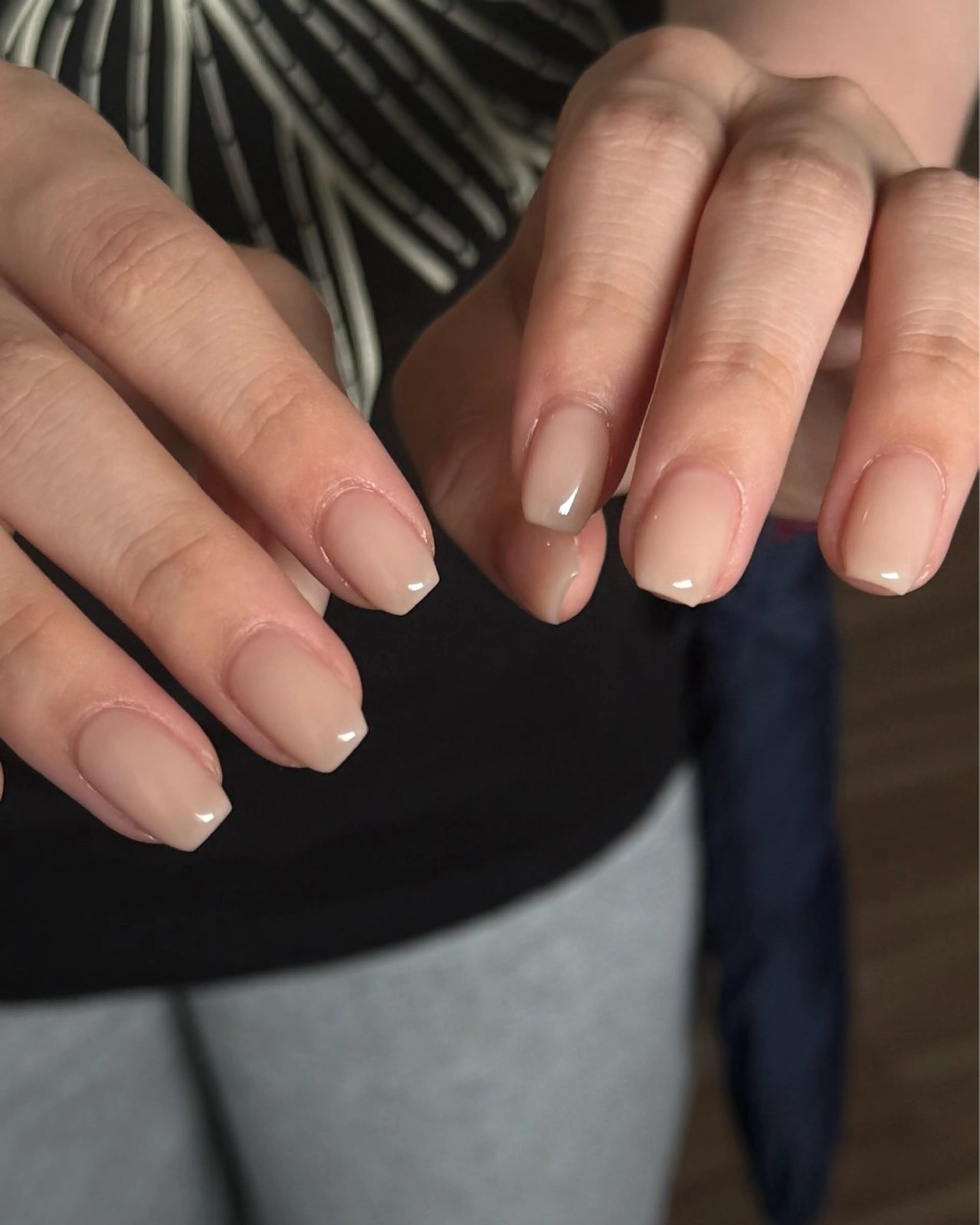 ネイル ワンカラーネイル ハンドネイル AZ Nail aoiのネイルデザイン