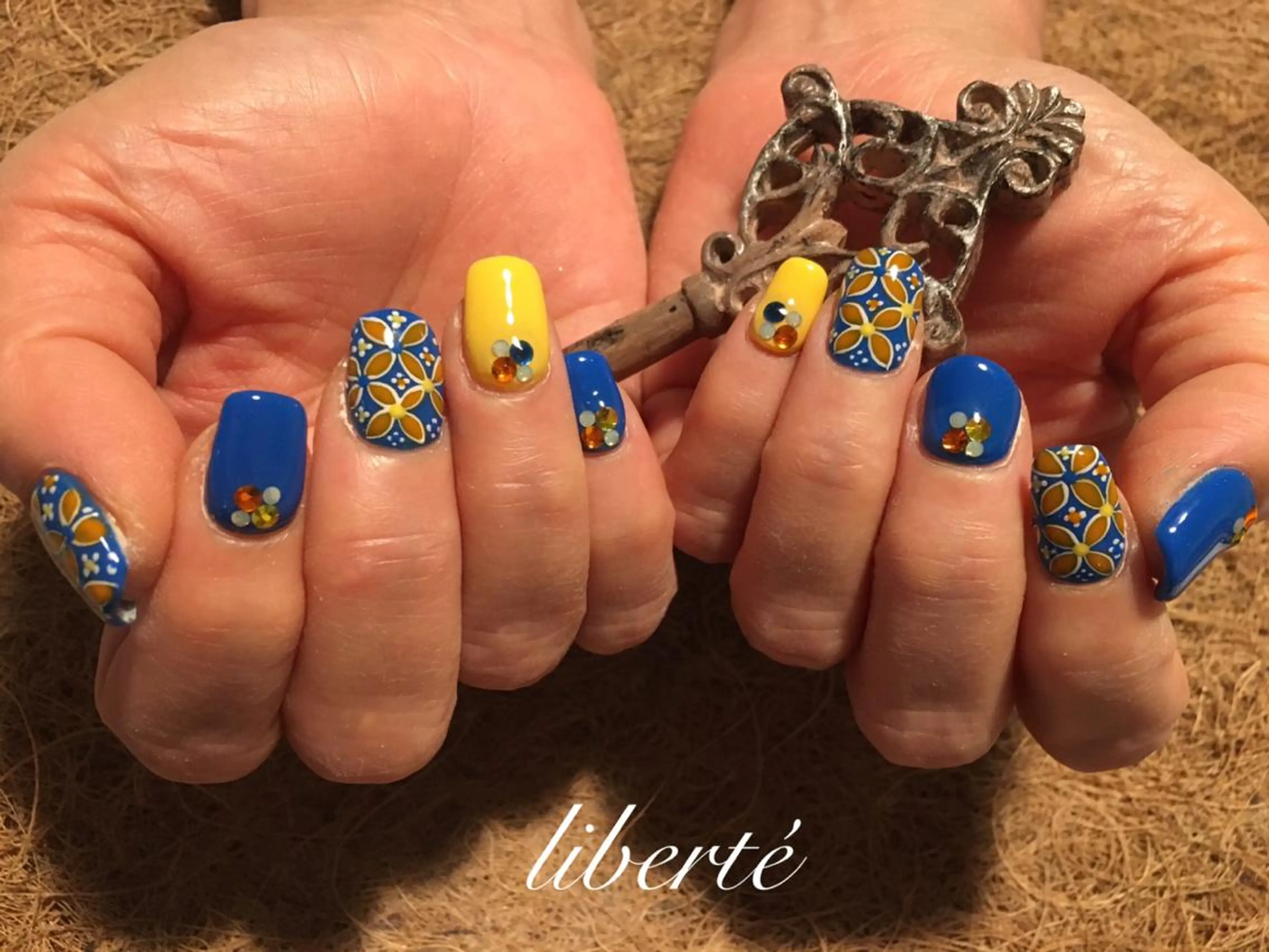 ネイル liberté (リベルテ)のネイルデザイン