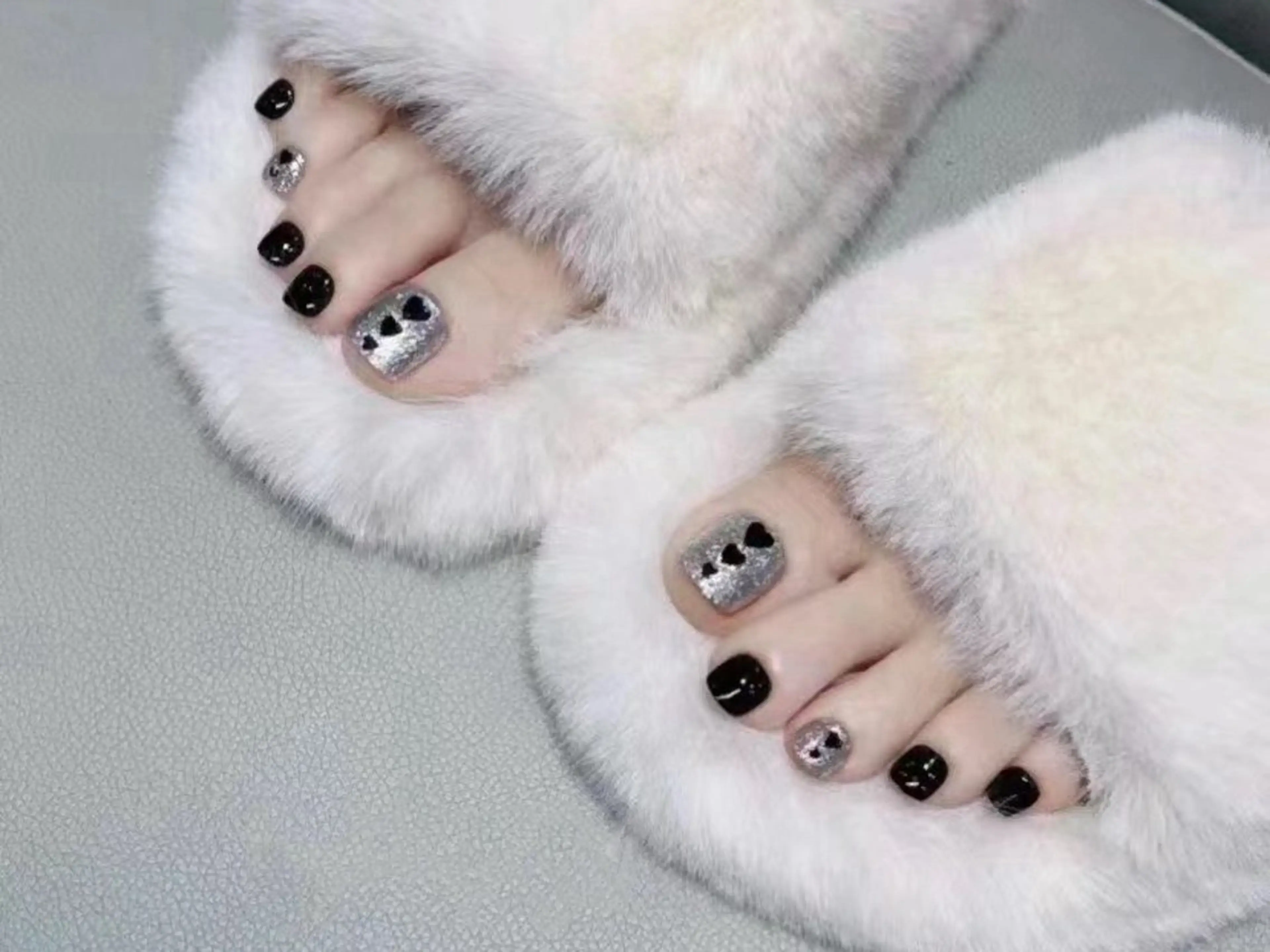 ネイル アートネイル チークネイル 長さ出し フットネイル ジェルネイル ハンドネイル ハンドケア ラッキーネイルサロン 西川口東口店のネイルデザイン