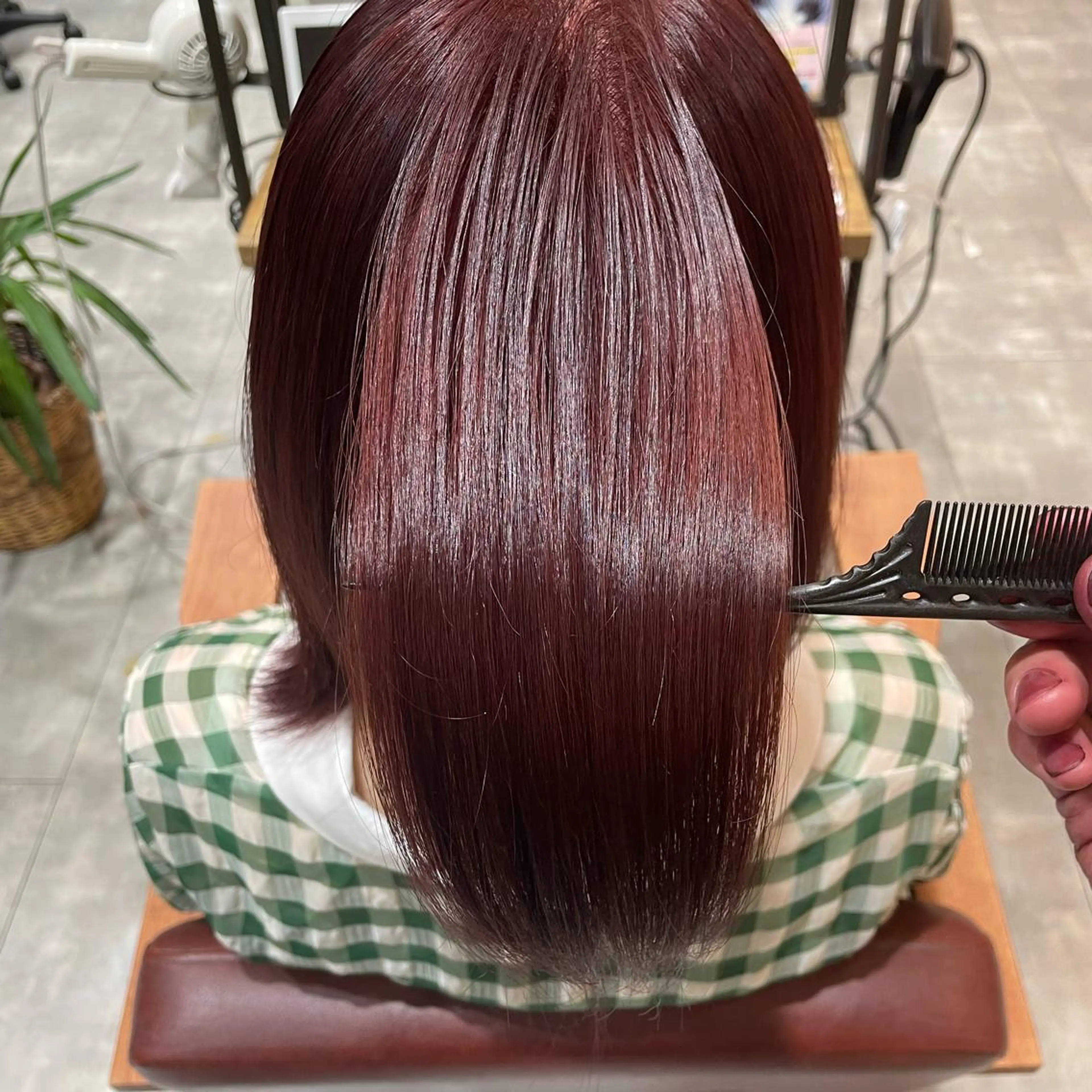 ミディアム カラー ブリーチ ブリーチなしカラー 梅田美容室/ ウルフカットのヘアスタイル