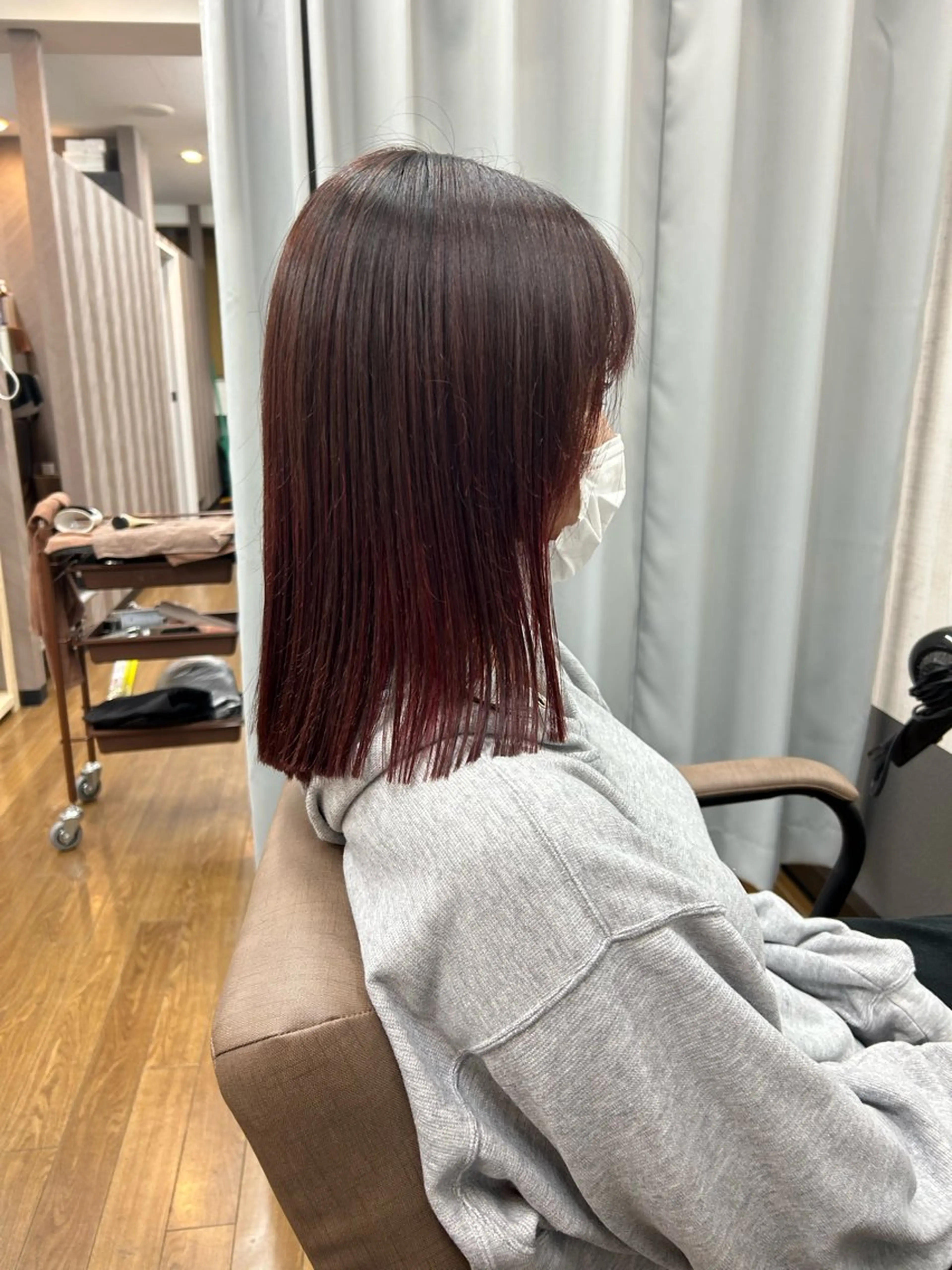 ミディアム ヘアカラー VIE.ORNER土気あすみが丘店所属・口コミ140件超え 💬☘️笹岡航太のヘアスタイル