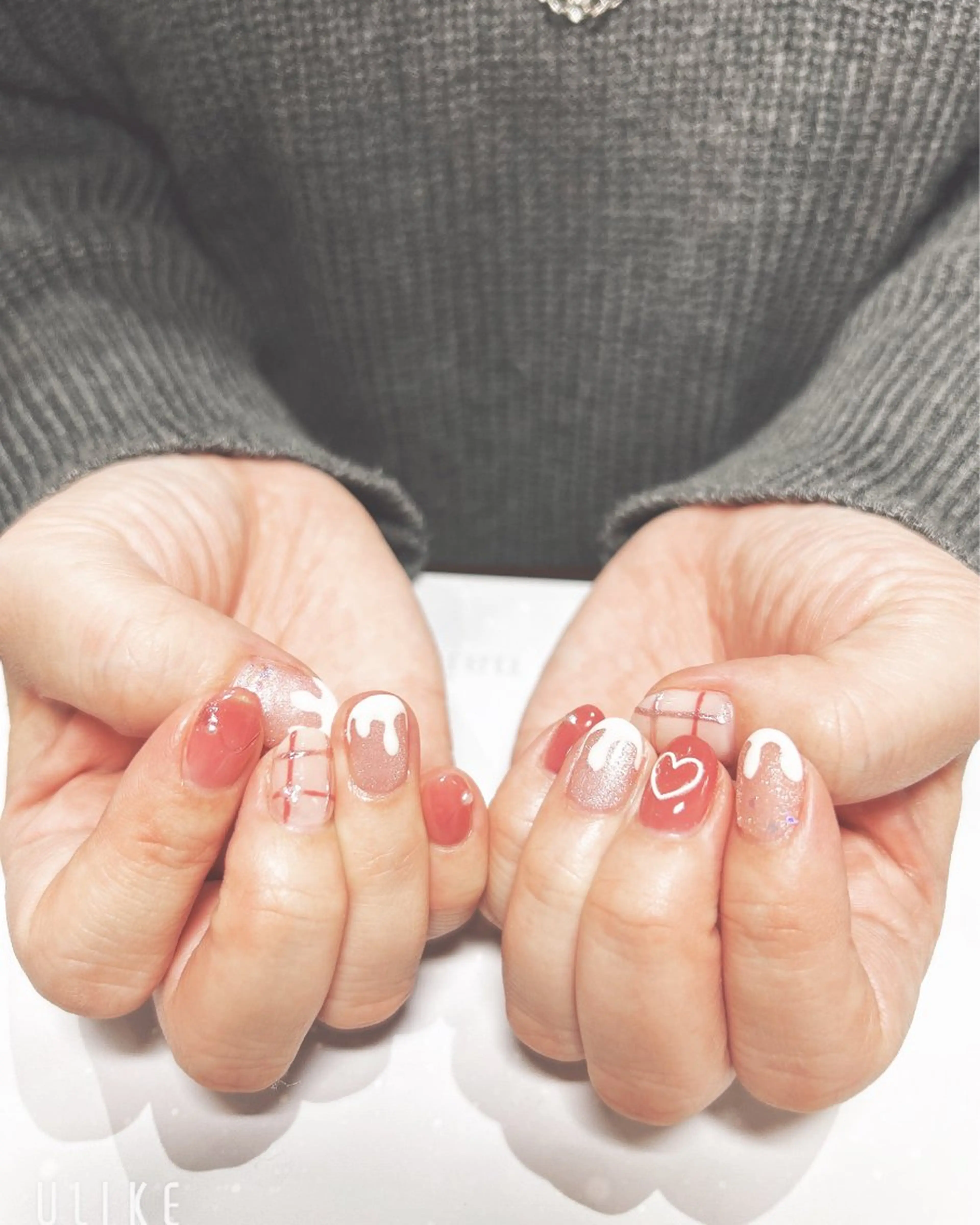 ネイル バレンタイン ハンドネイル 吉野✨ ネイルデザイナー✨のネイルデザイン