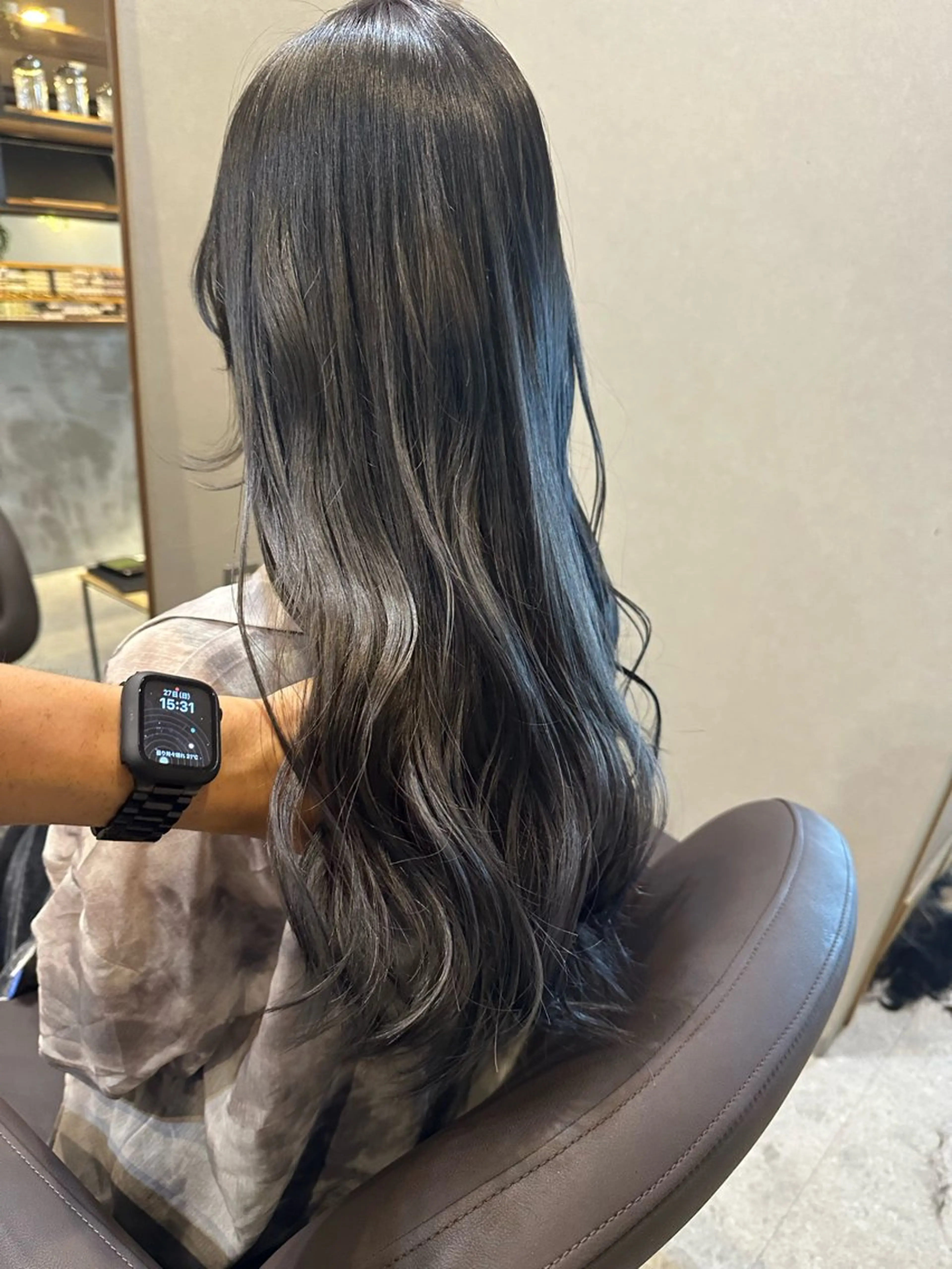 ロング カラー デザインカラー グラデーションカラー グレージュ ヘアカラー Forest. -髪質改善-のヘアスタイル