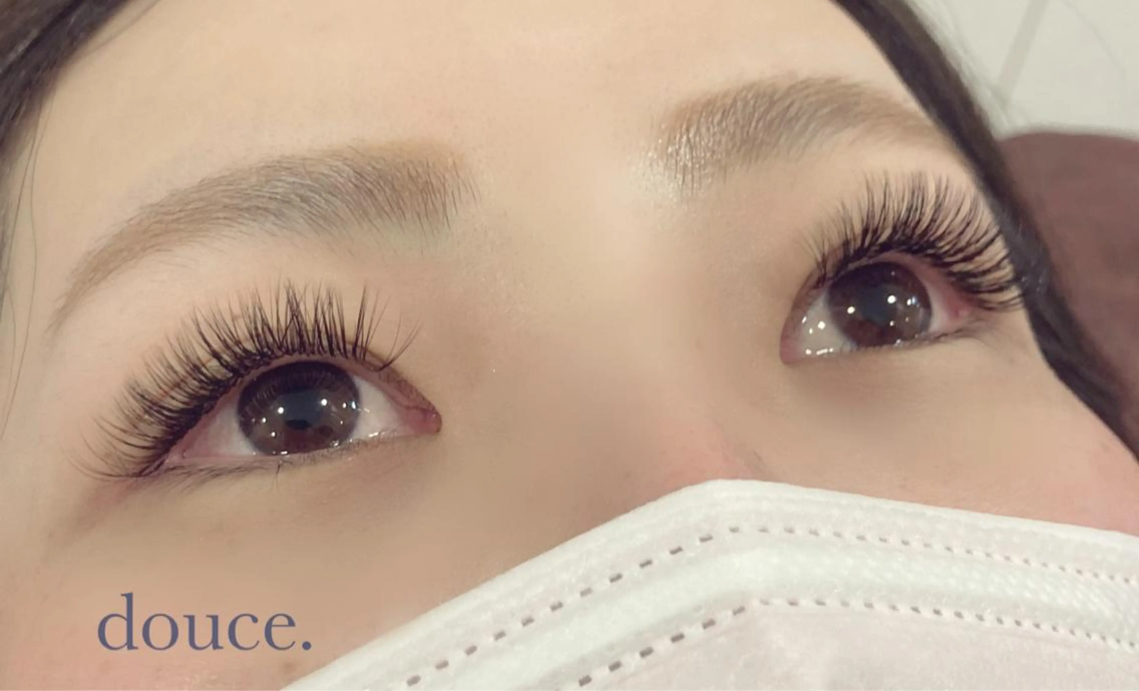 マツエク・マツパ アイブロウ ボリュームラッシュ マツエク mes yeux eye salon.の眉毛・アイブロウイメージ