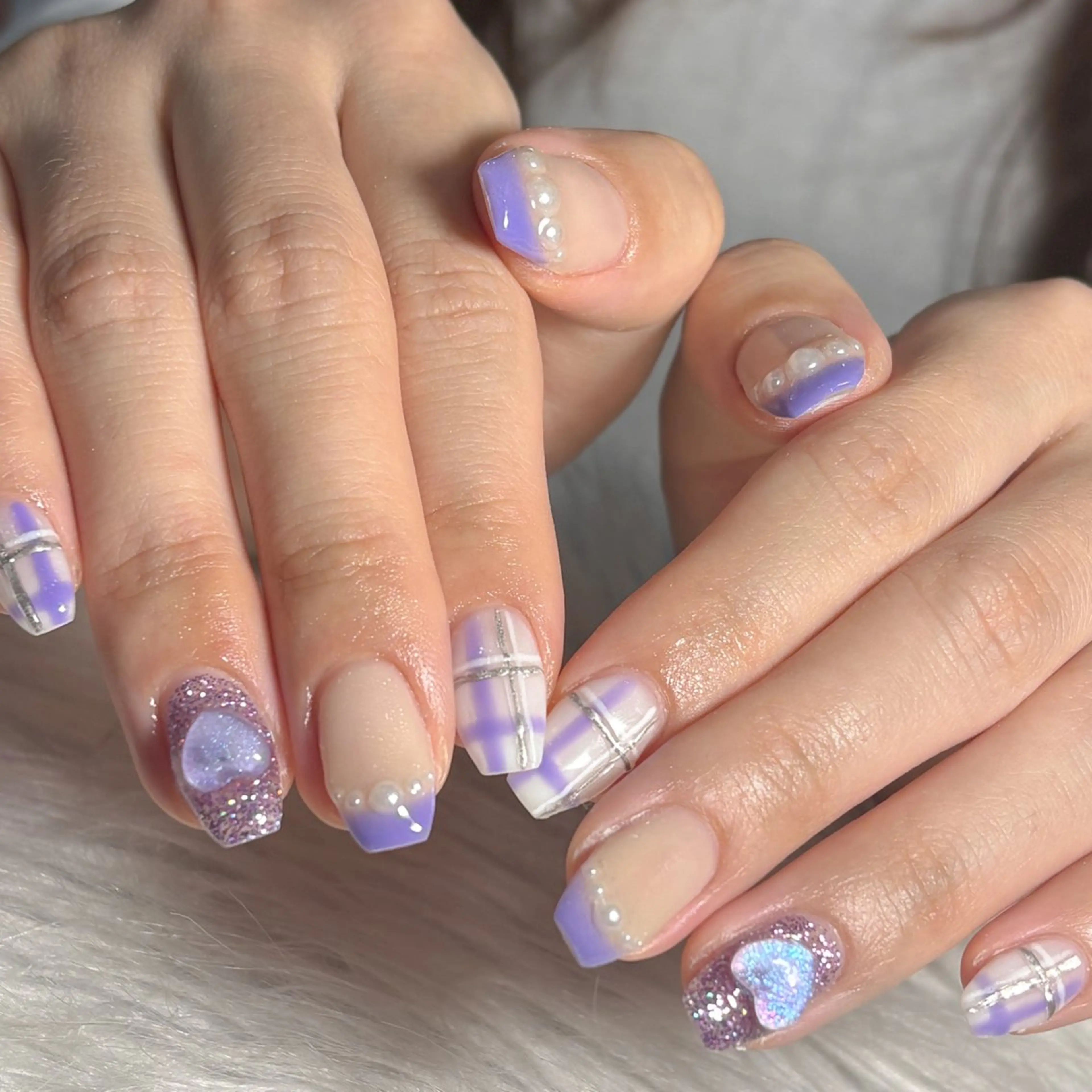 ネイル ハンドネイル LAVISH manaのネイルデザイン