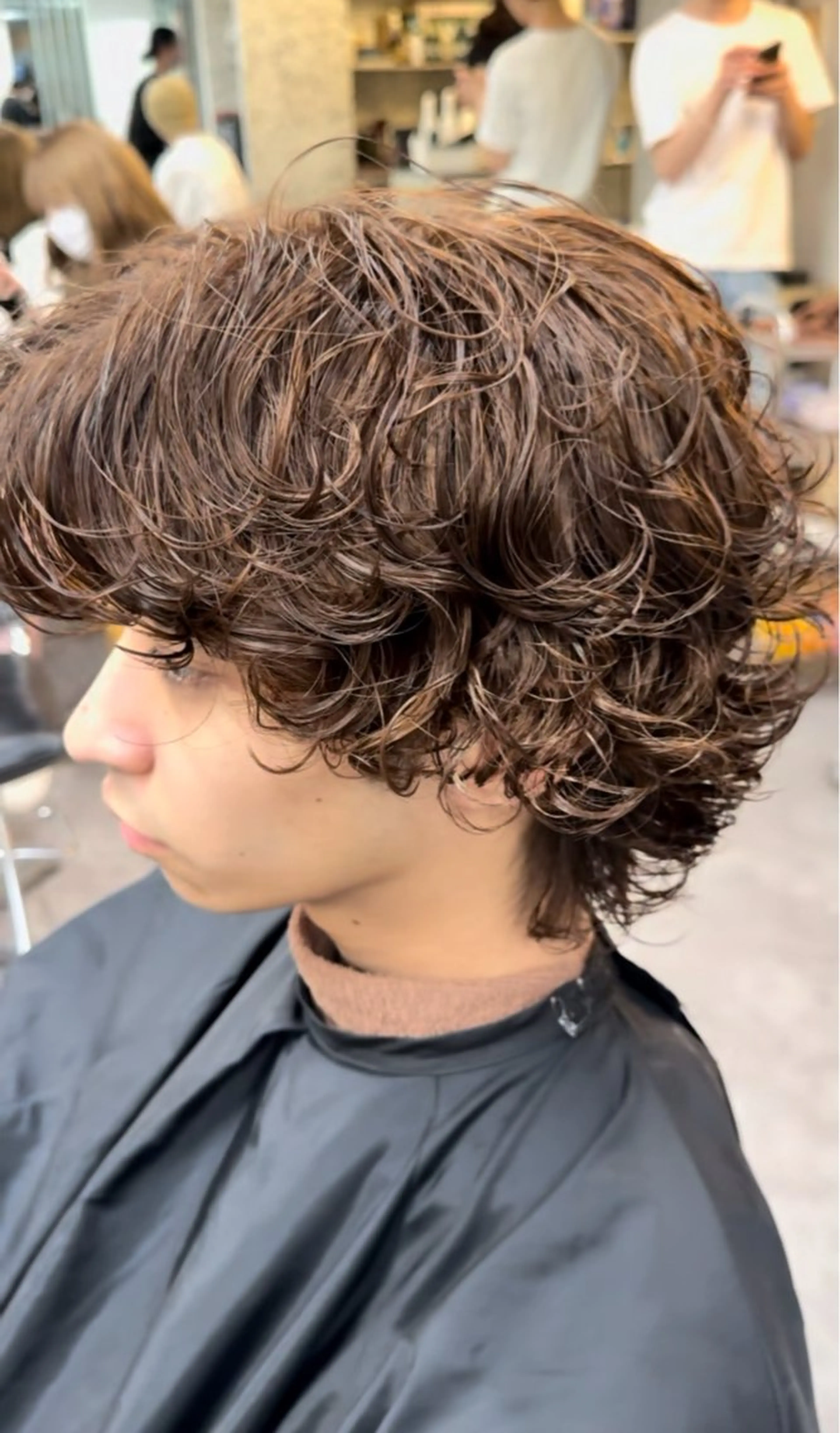 ミディアム ミディアムパーマ ヘアカラー トリートメント ヘッドスパ fifth 山本慎人のヘアスタイル