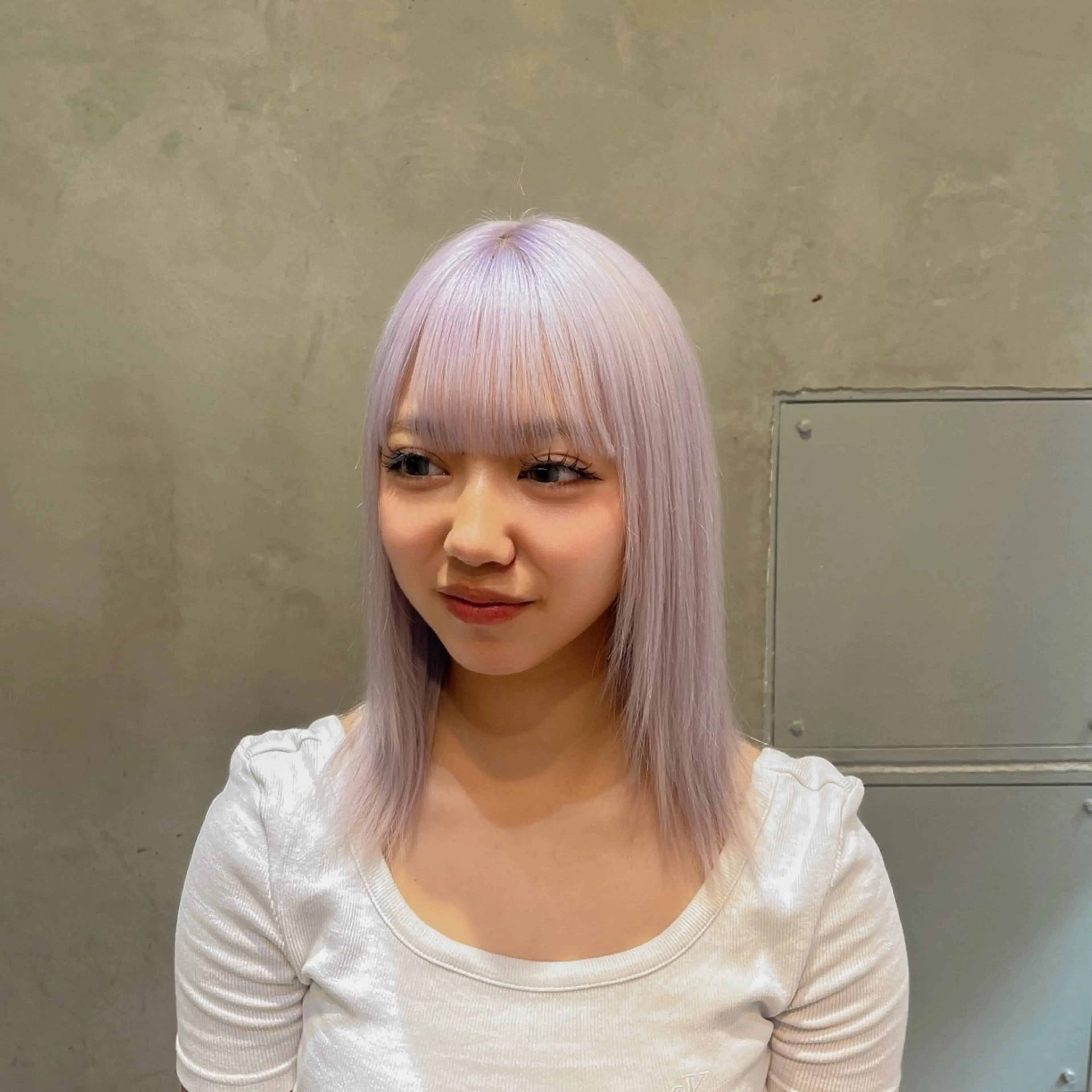 ショート カラー ブリーチ ブロンド 透明感カラー ホワイトブロンド トリートメント ⚜️ブリーチ× 透明感✨Hayatoのヘアスタイル