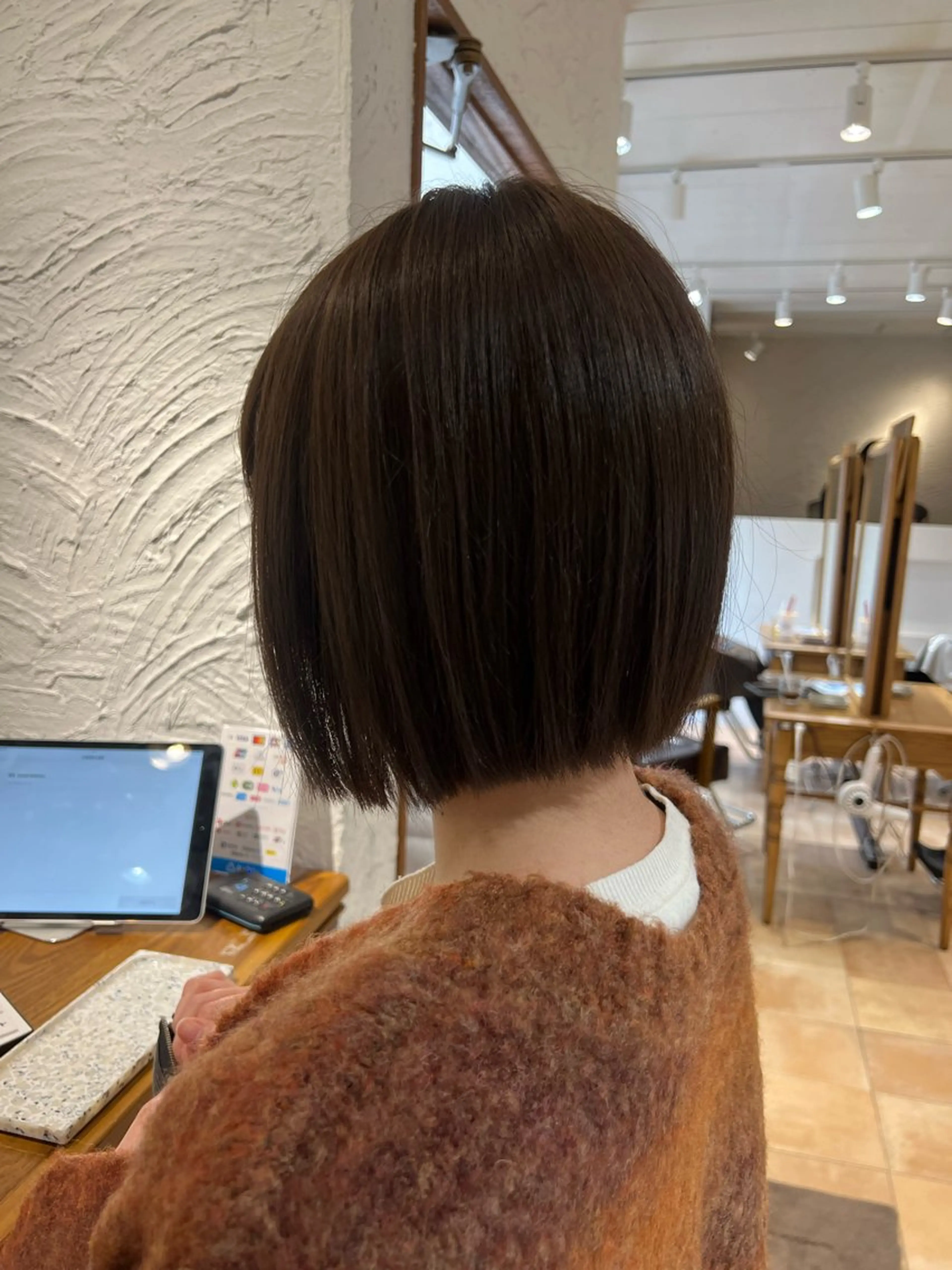 ショート カラー 🥀韓国ヘア🥀 宮津真菜のヘアスタイル