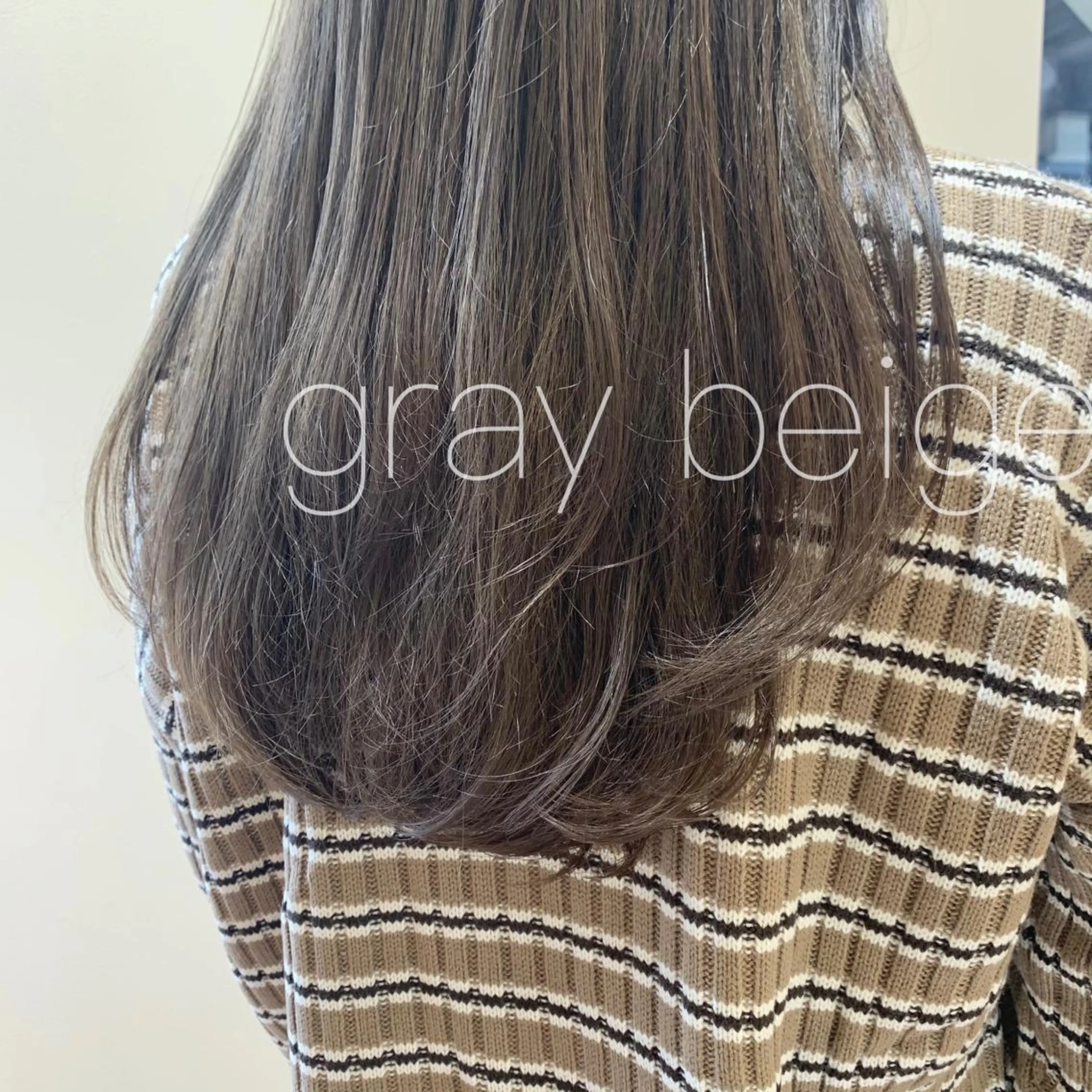 ロング 透明感カラー 金村真子のヘアスタイル