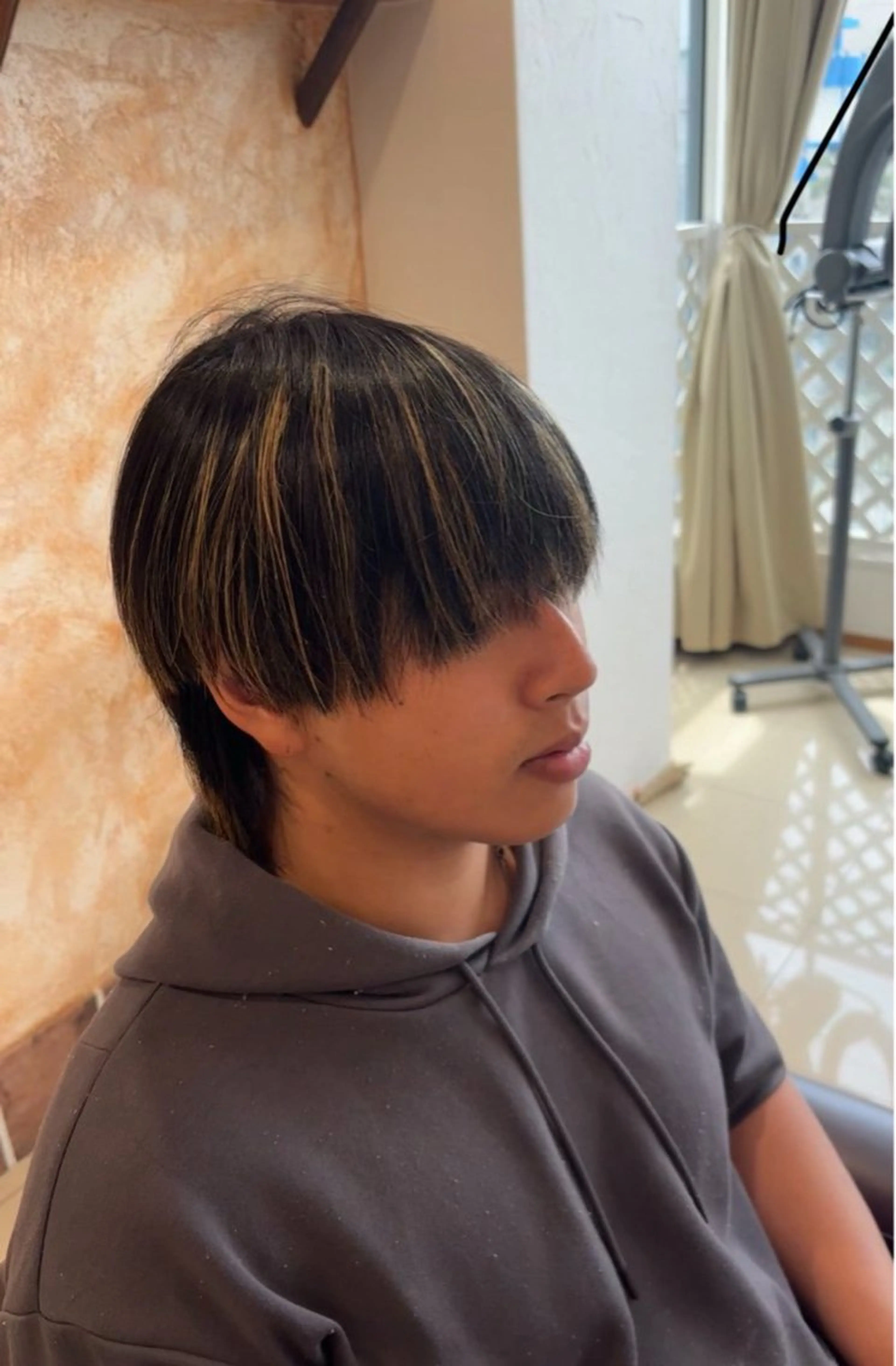 カラー メンズ 上𦚰 慶のヘアスタイル