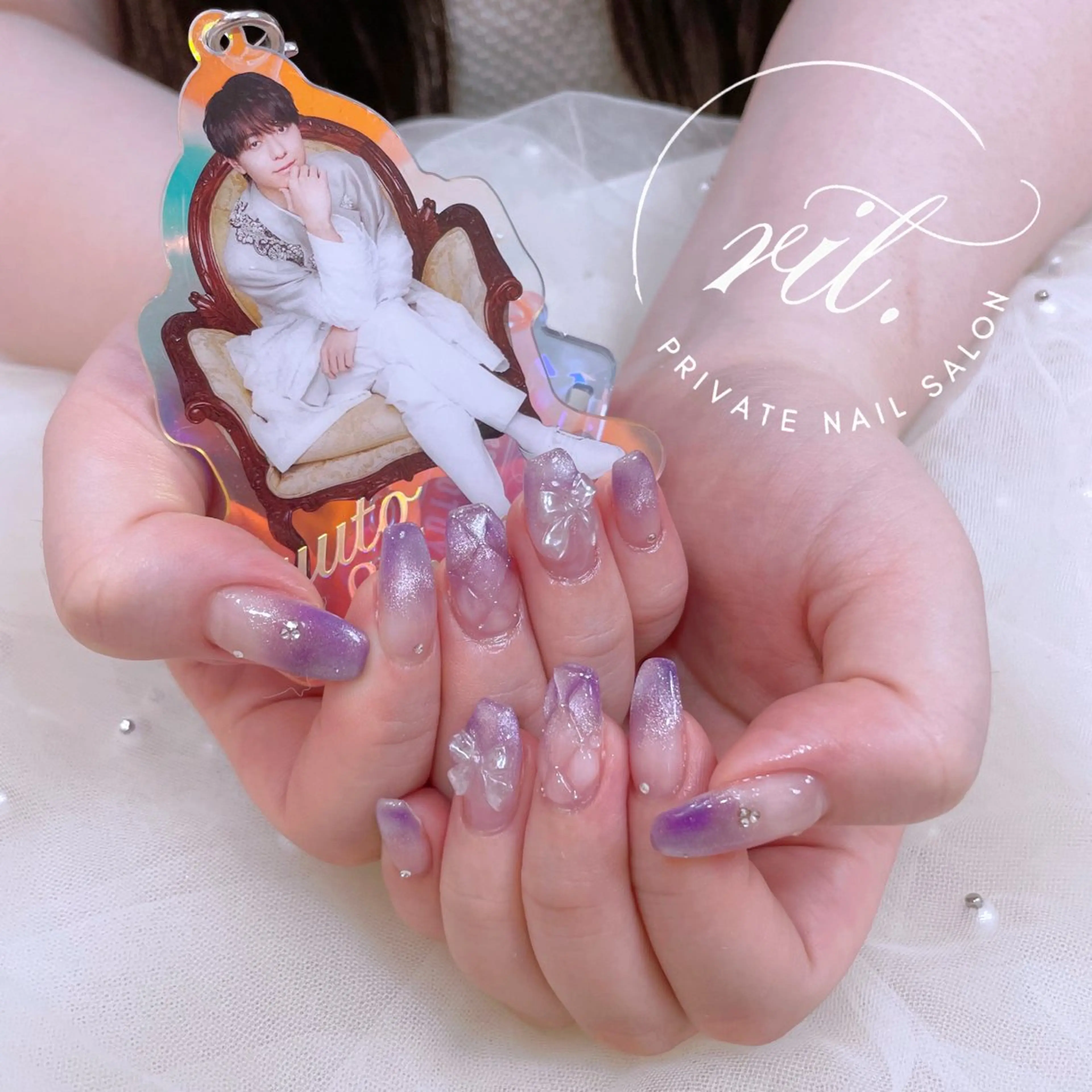 ネイル ガーリー 韓国ネイル マグネットネイル ワンホンネイル ハンドネイル rit. _リットのネイルデザイン