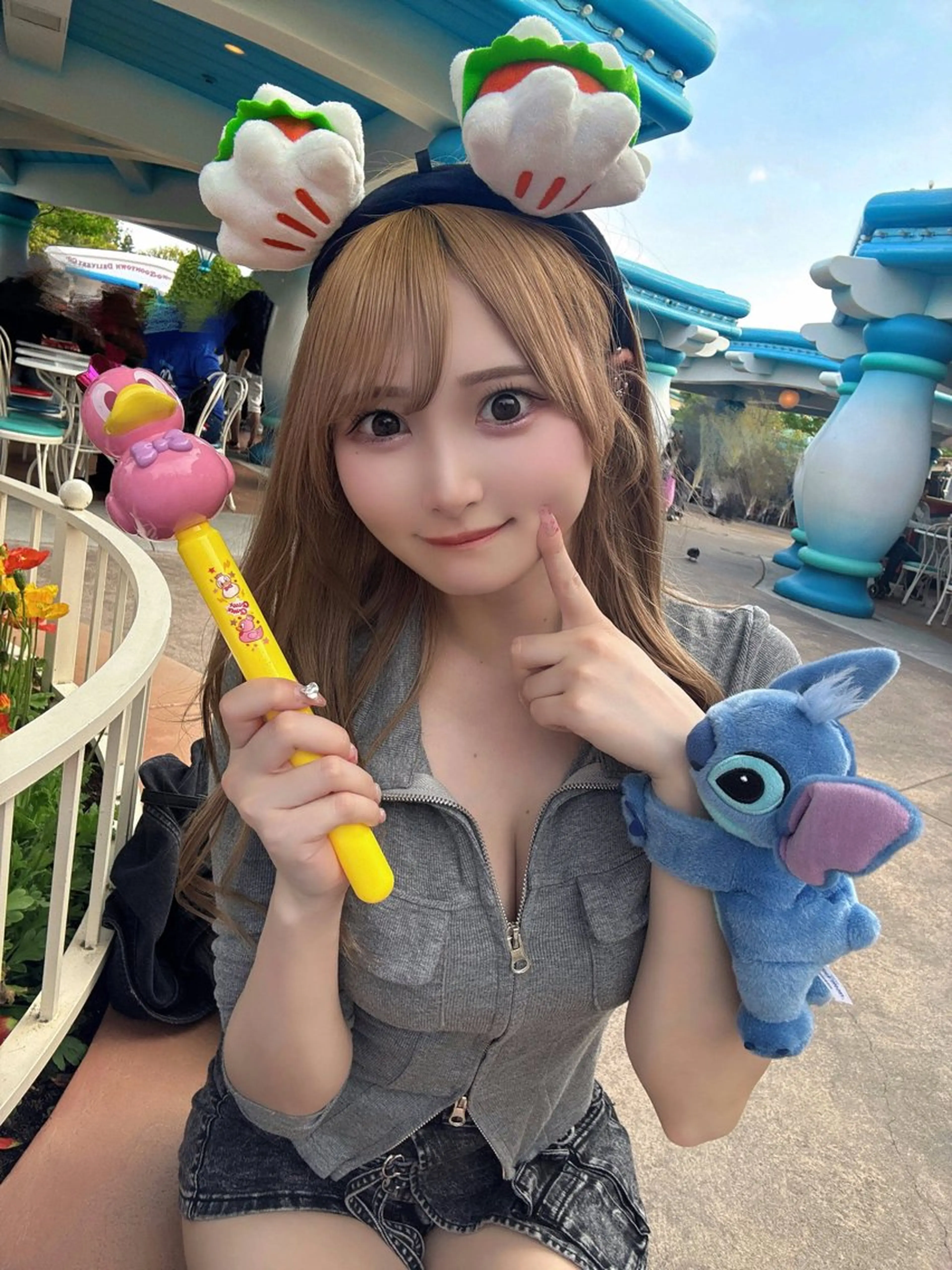 ロング カラー パーマ ヘアアレンジ イルミナカラー くびれヘア 髪質改善 韓国風ヘア レイヤーカット カット ヘアカラー トリートメント ヘッドスパ ヘアセット 韓国ヘア×2way 🇰🇷和知拓郎のヘアスタイル