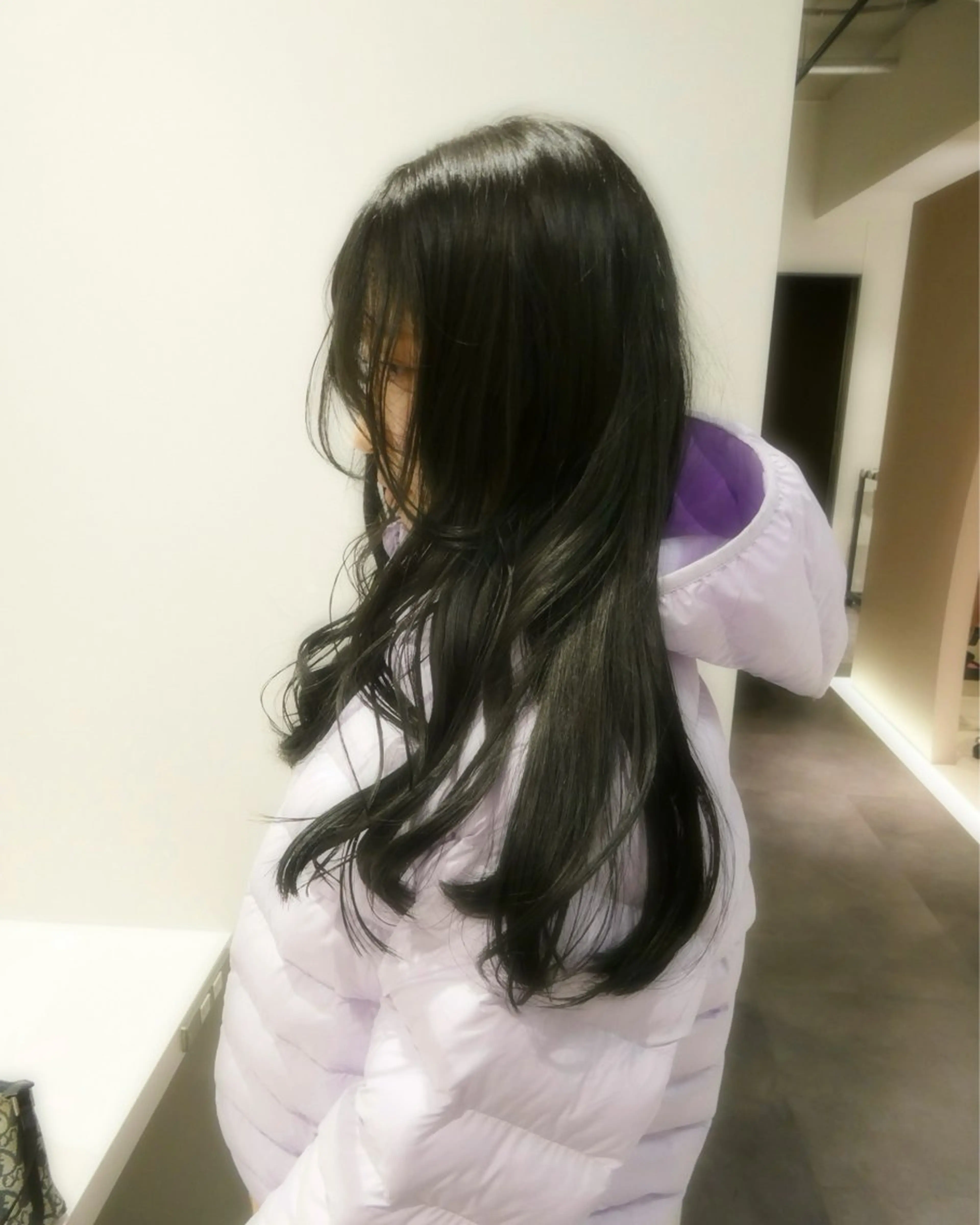 ロング カラー 佐野 えり奈のヘアスタイル