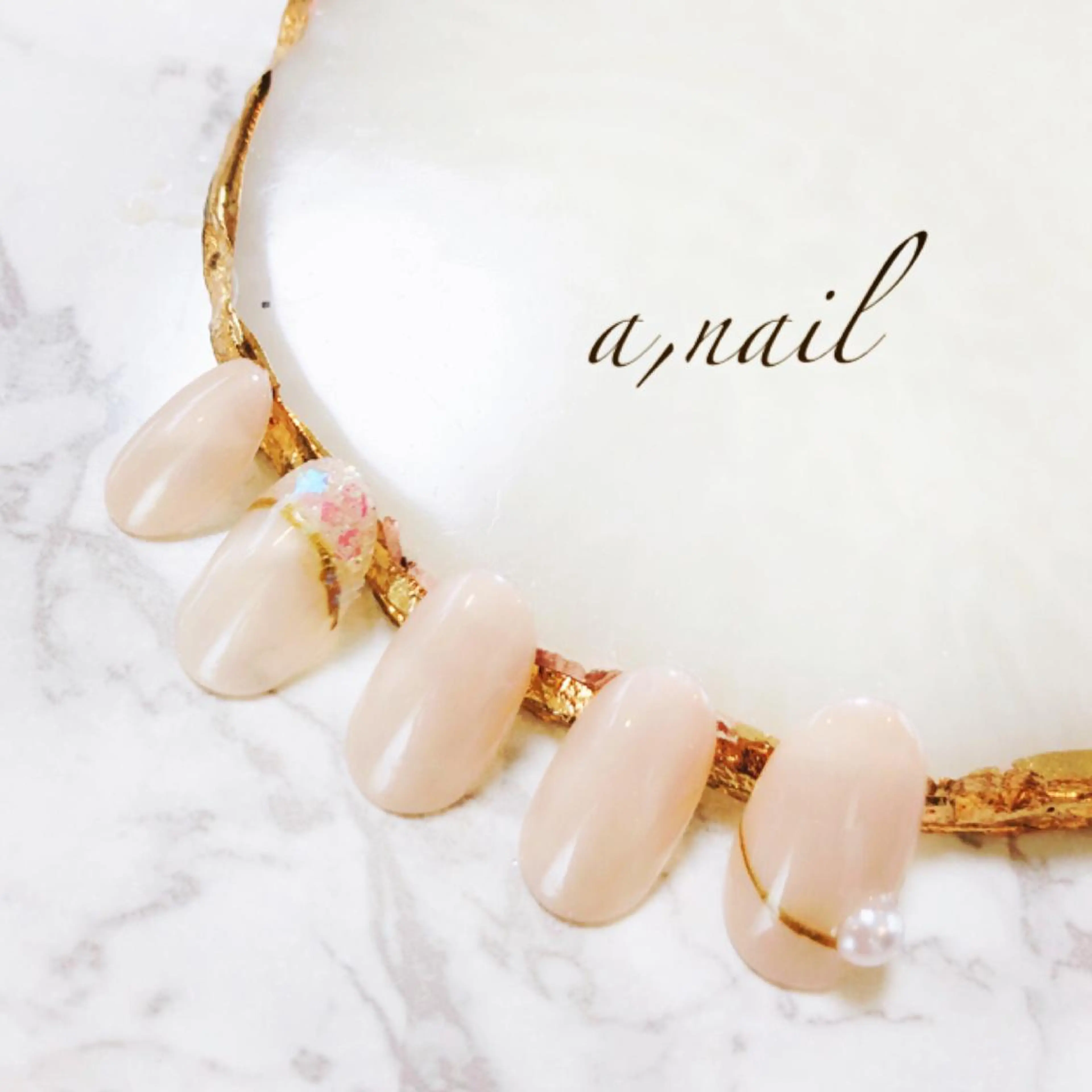 ネイル フットネイル フレンチネイル ジェルネイル グラデーション ホログラムネイル ハンドネイル ネイルサロン エーネイルのネイルデザイン