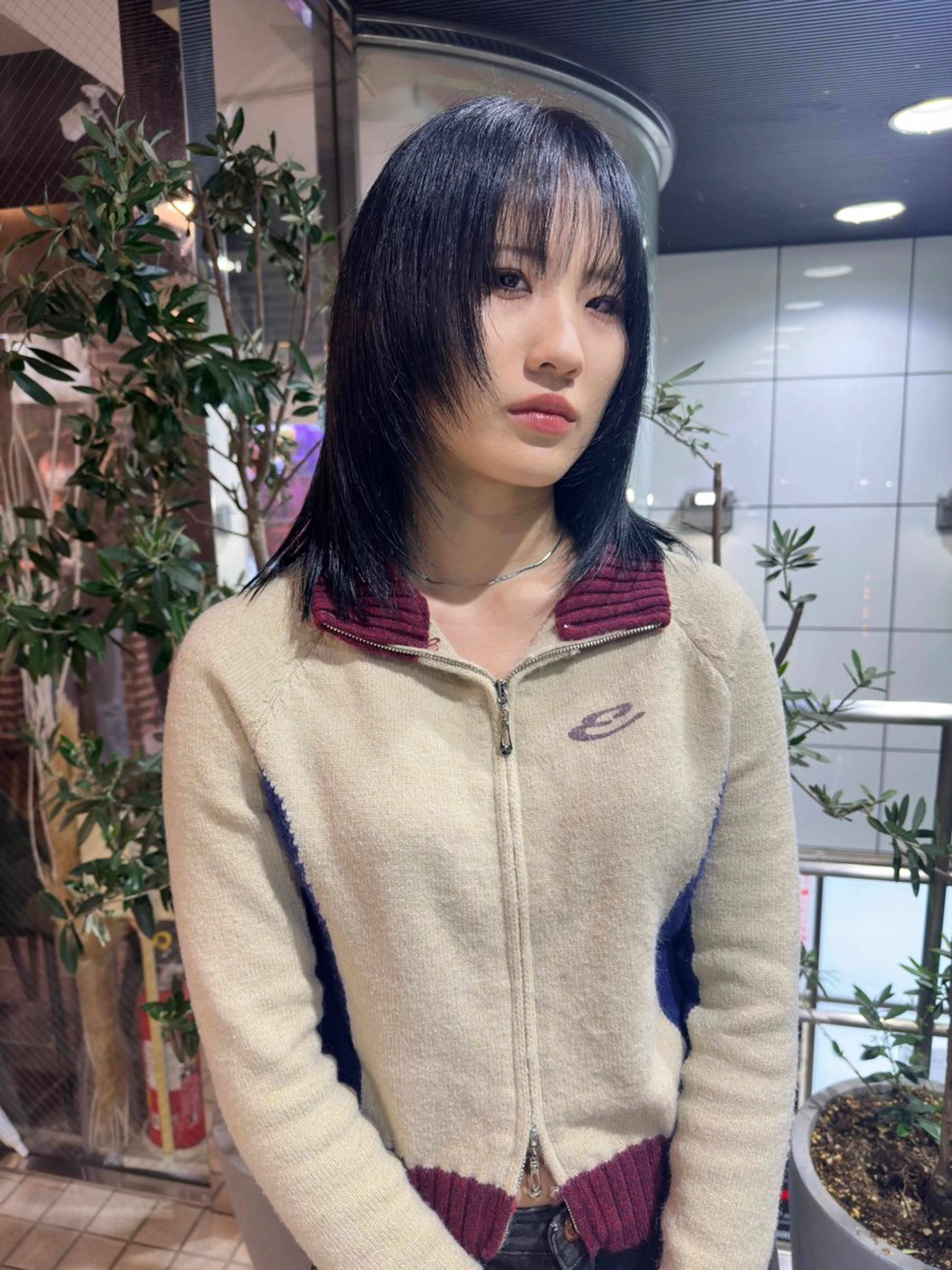 セミロング カラー ブリーチ ケアブリーチ ダブルカラー ハイトーンカラー インナーカラー Rei/ 縮毛矯正/ ハイライトカラー募集のヘアスタイル