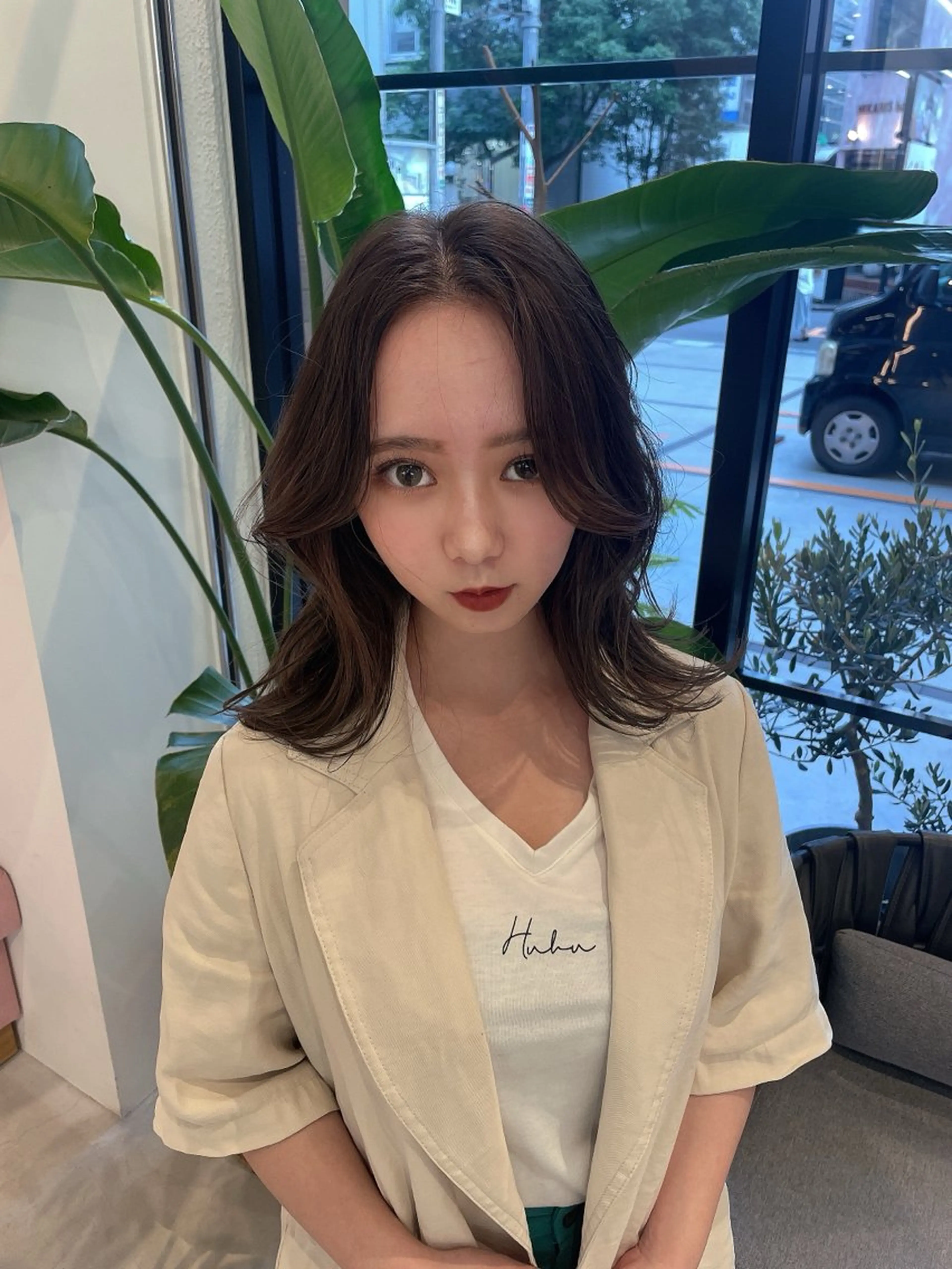 ミディアム 韓国風レイヤーカット 松葉翔のヘアスタイル